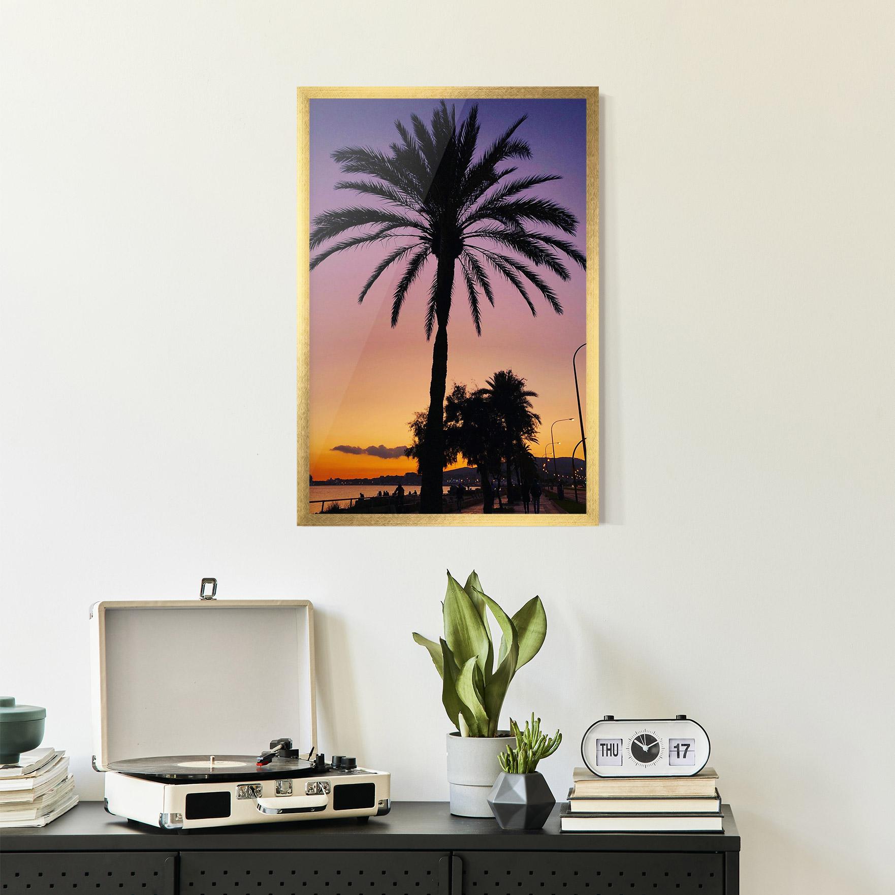 Gerahmte Poster Purple Palm mockup 2