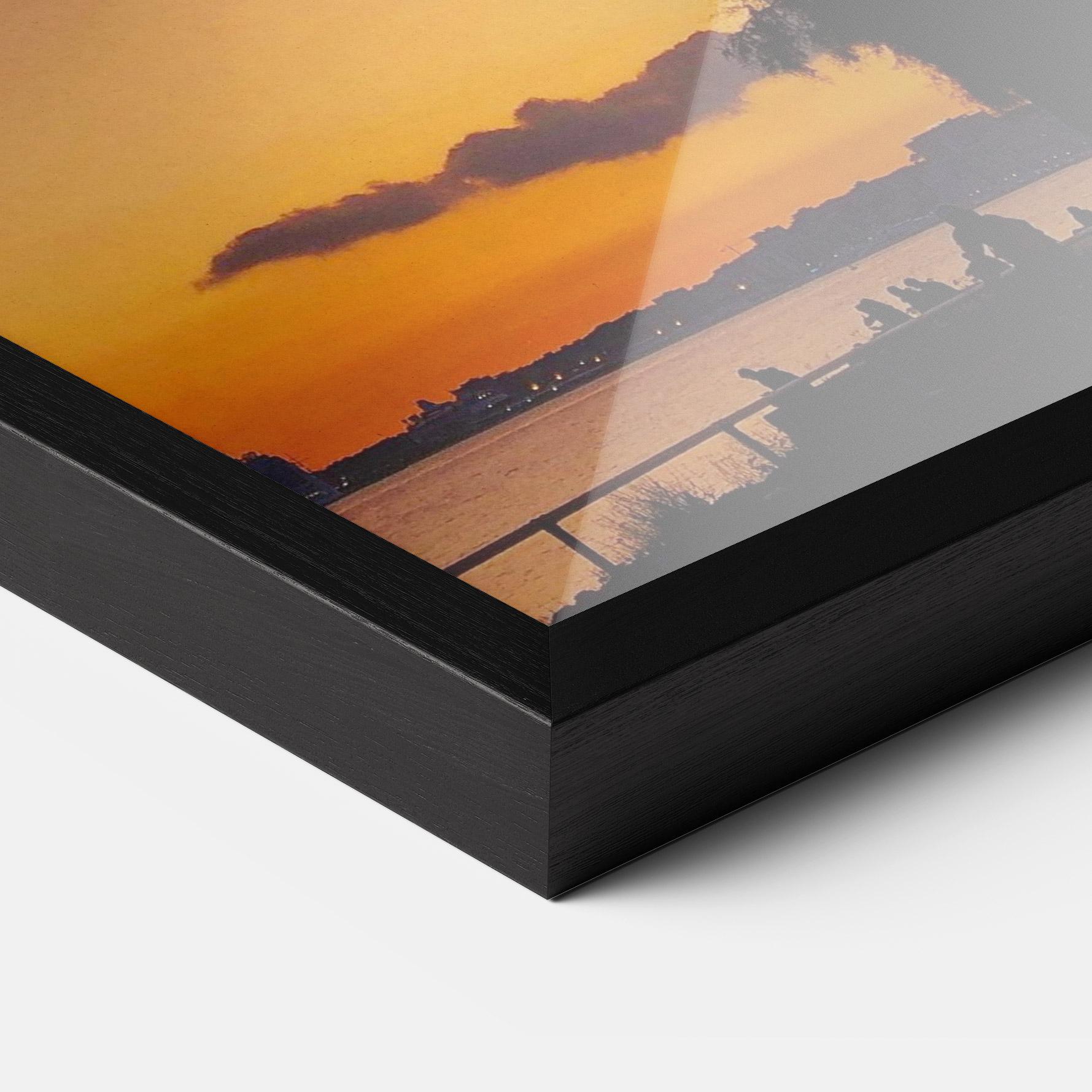 Gerahmte Poster Purple Palm mockup 3