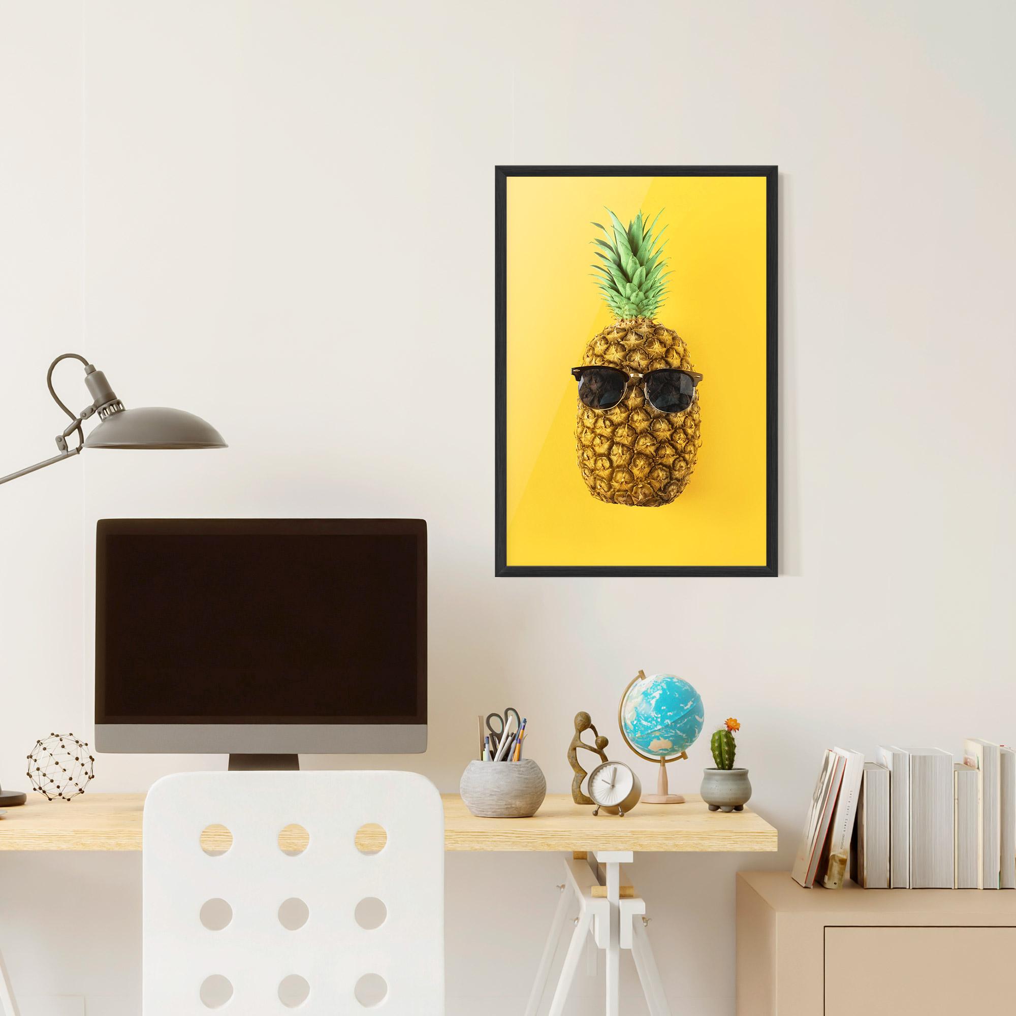 Gerahmte Poster Fresh Pineapple mockup 6
