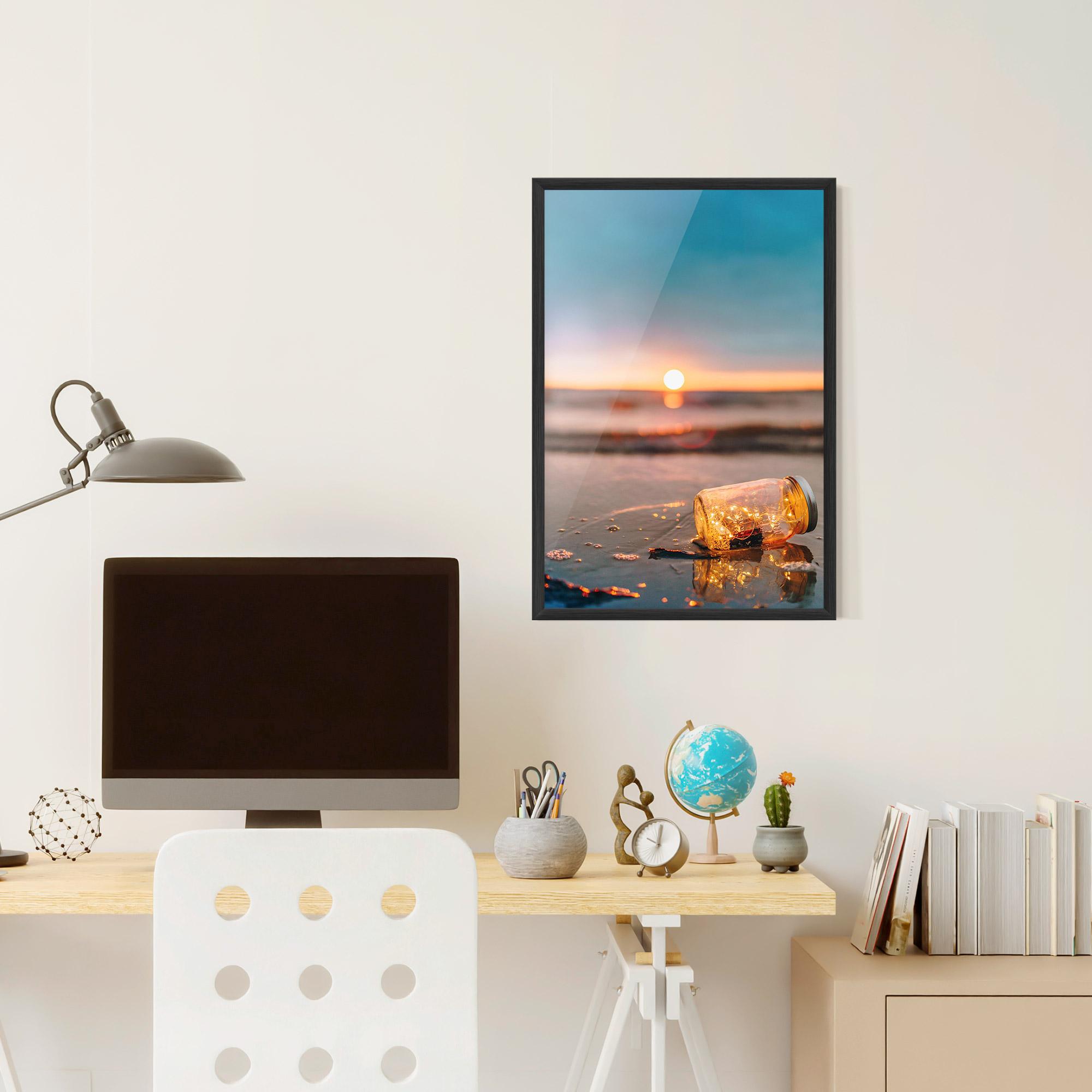 Gerahmte Poster Jar With Lights mockup 6