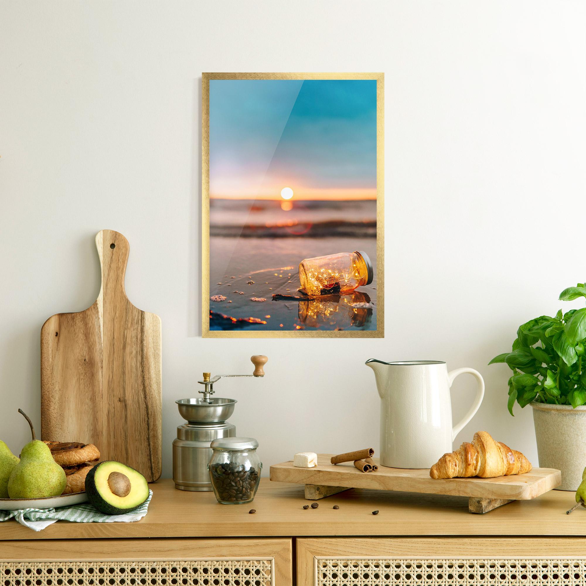 Gerahmte Poster Jar With Lights mockup 8