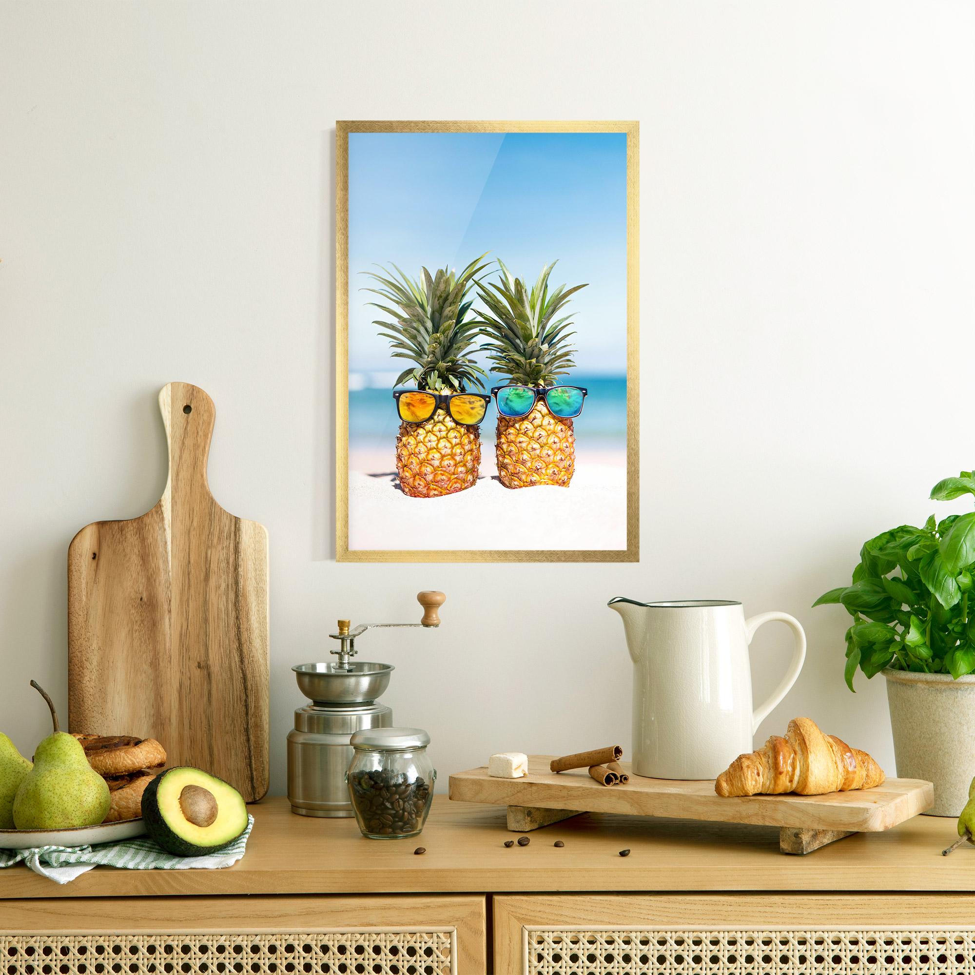 Gerahmte Poster Trendy Sunglasses mockup 8