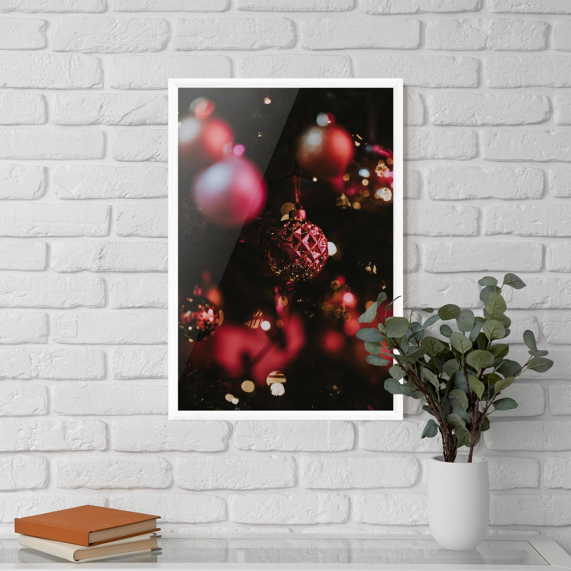 Gerahmte Poster Dark Pink Christmas Balls mockup 5