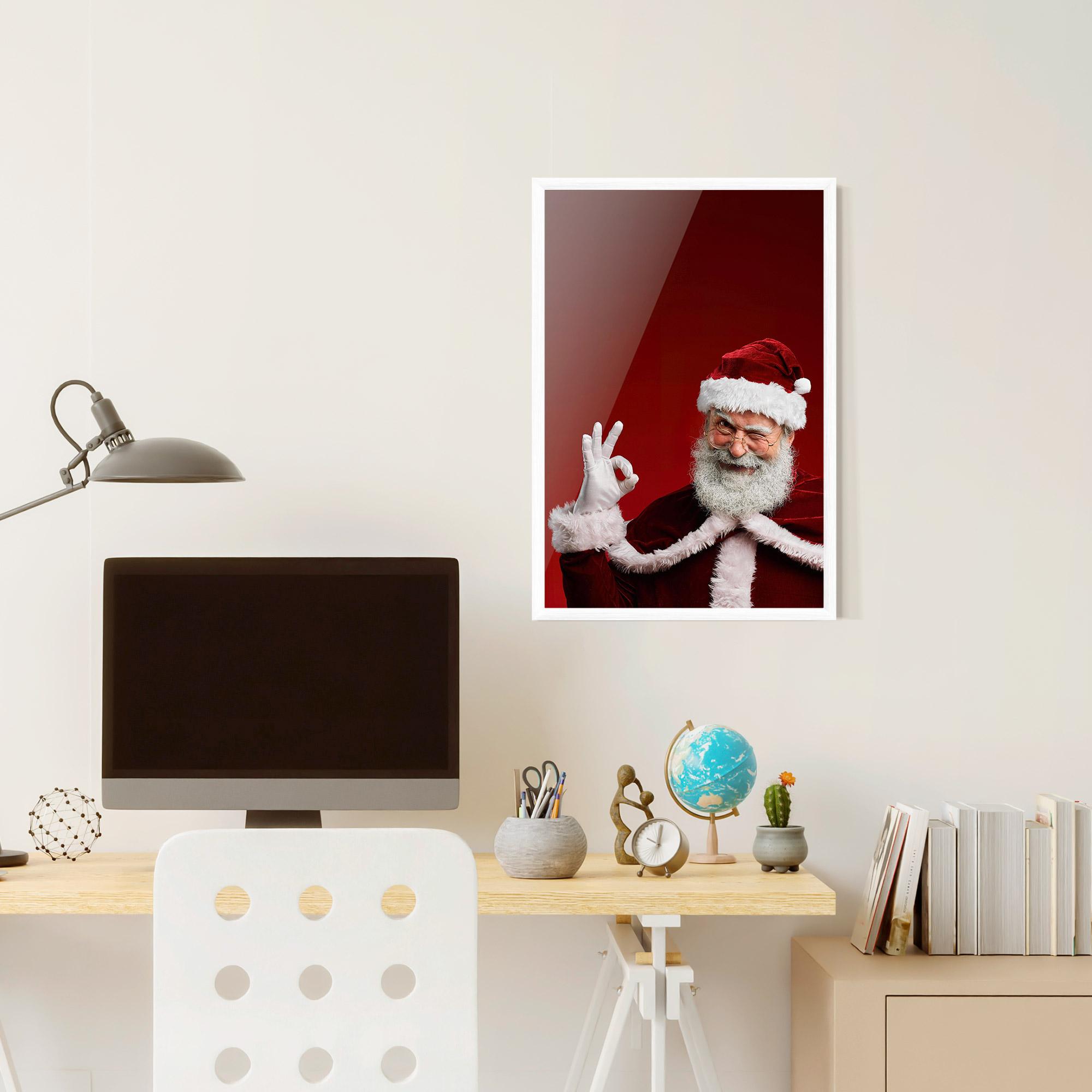 Gerahmte Poster Santa Approves mockup 6