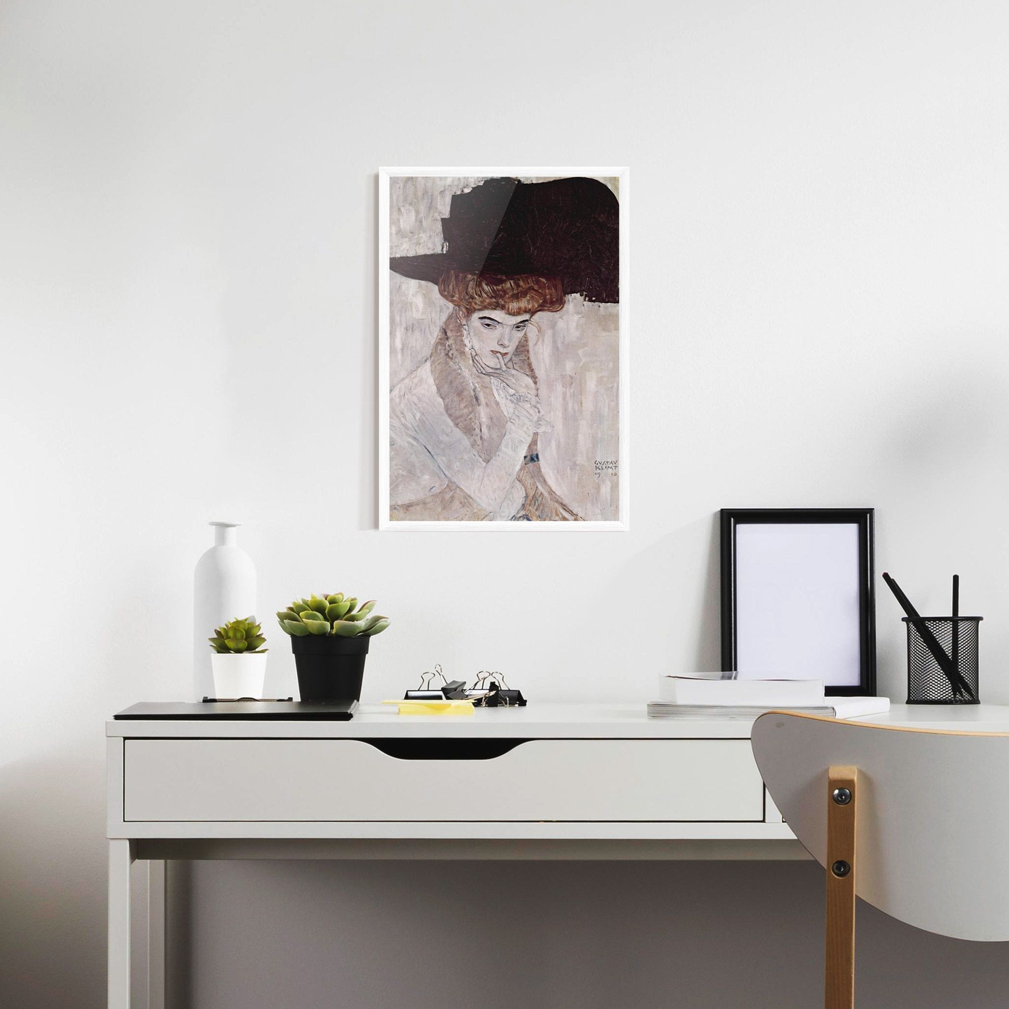 Klimt Woman mockup 7