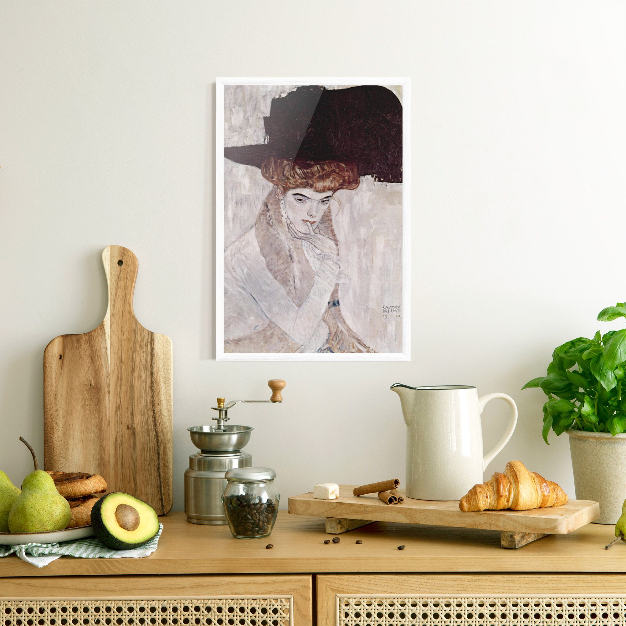 Klimt Woman mockup 8