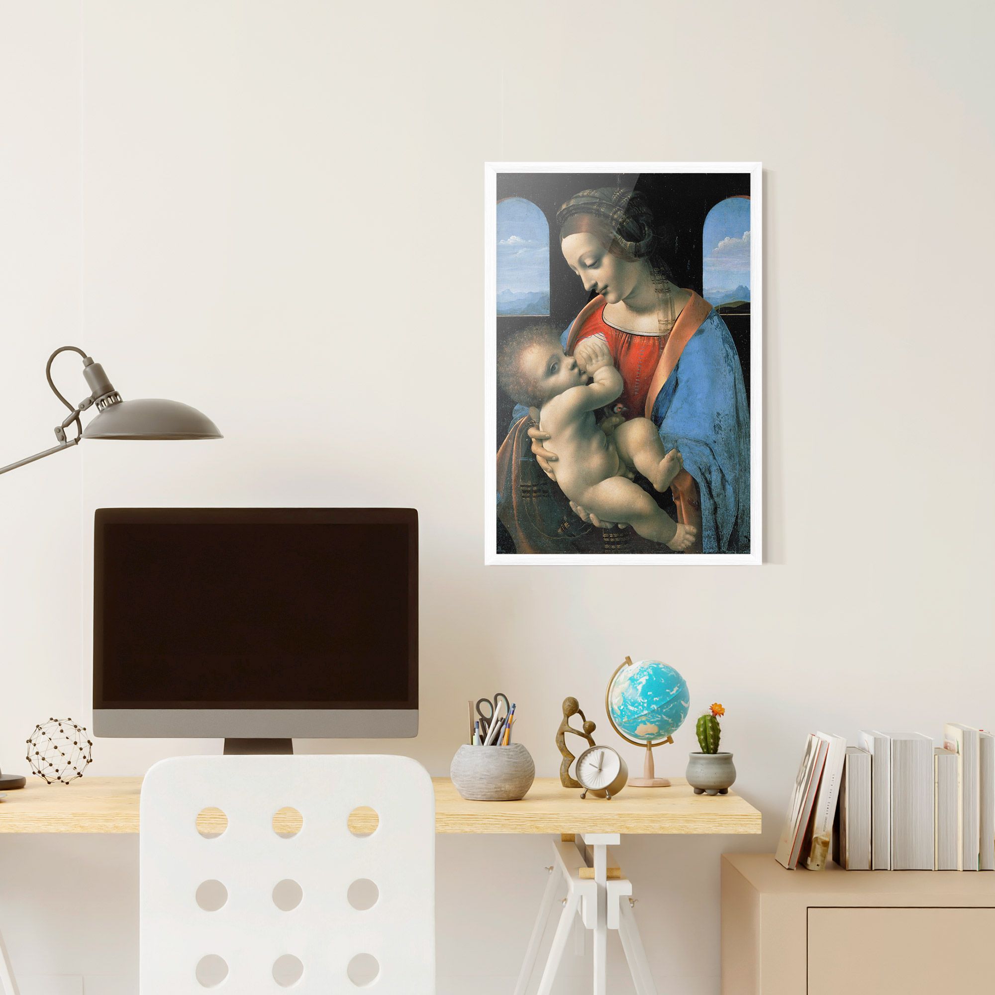 Leonardo Da Vinci Attributed Madonna Litta mockup 6
