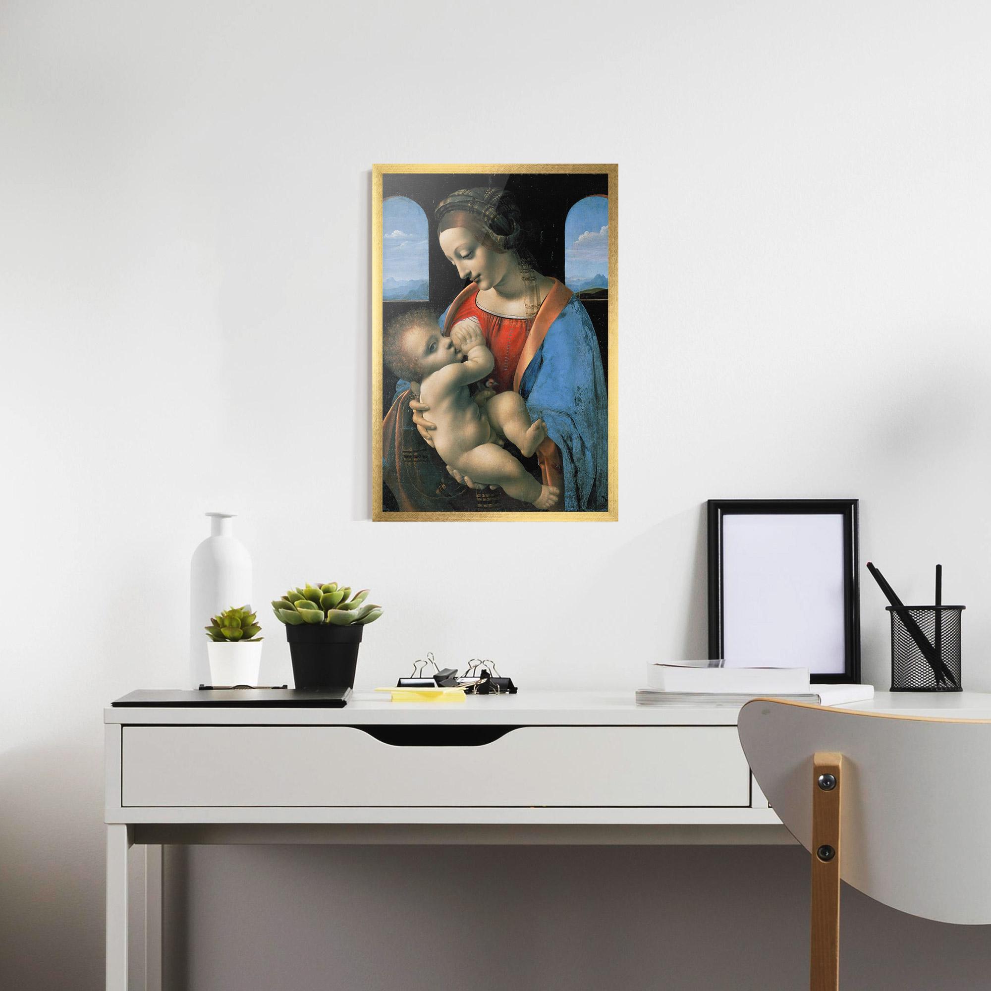 Gerahmte Poster Leonardo Da Vinci Attributed Madonna Litta mockup 7