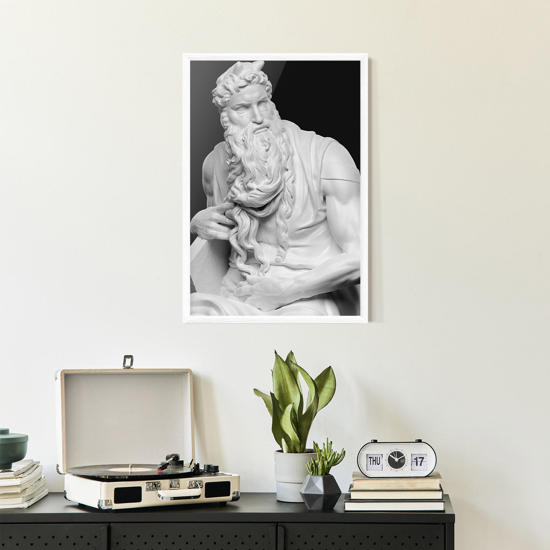 Gerahmte Poster Moses Statue mockup 2