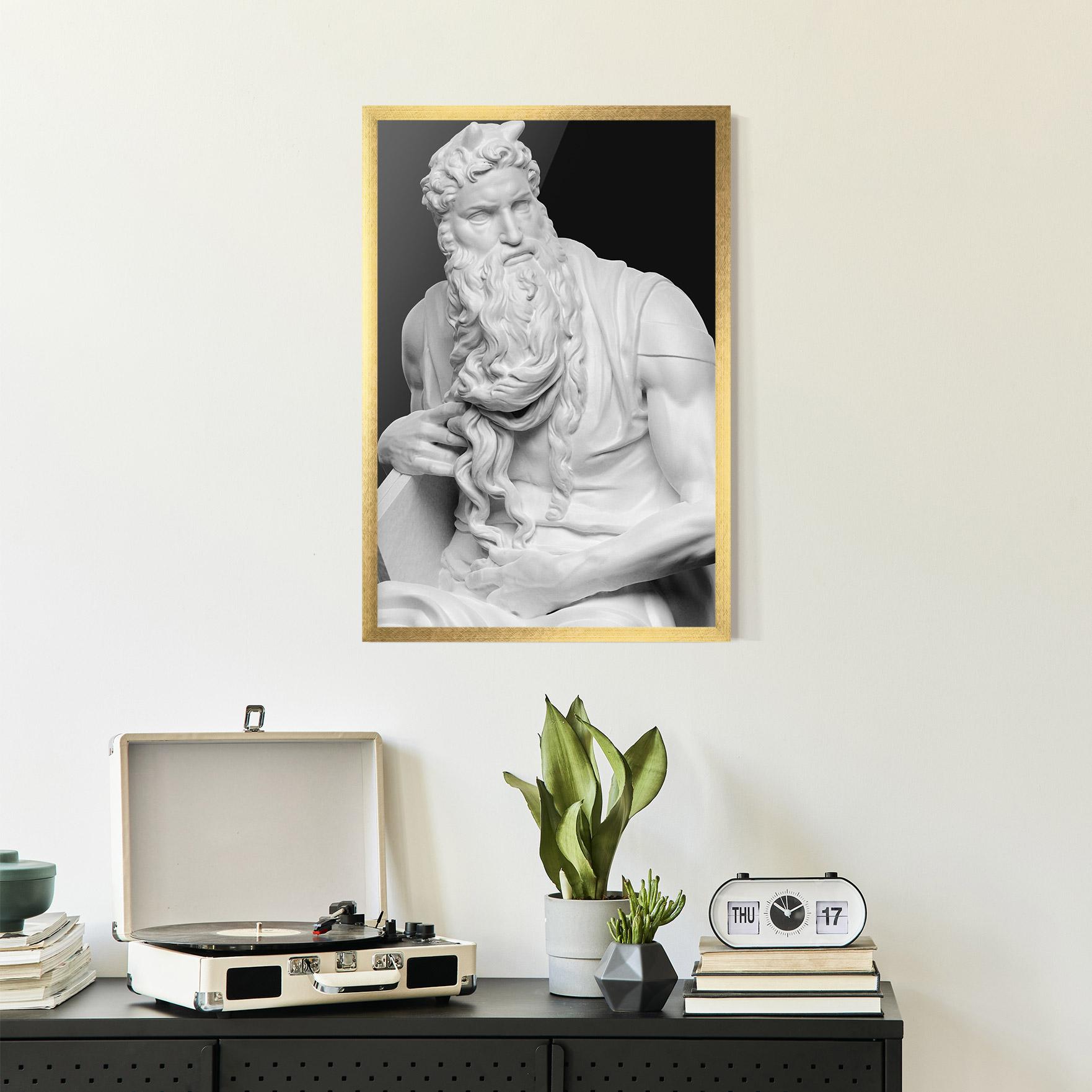 Gerahmte Poster Moses Statue mockup 2