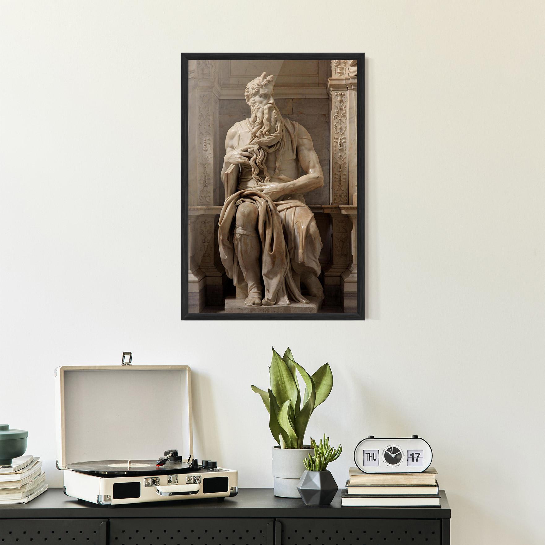 Gerahmte Poster Statue Moses mockup 2