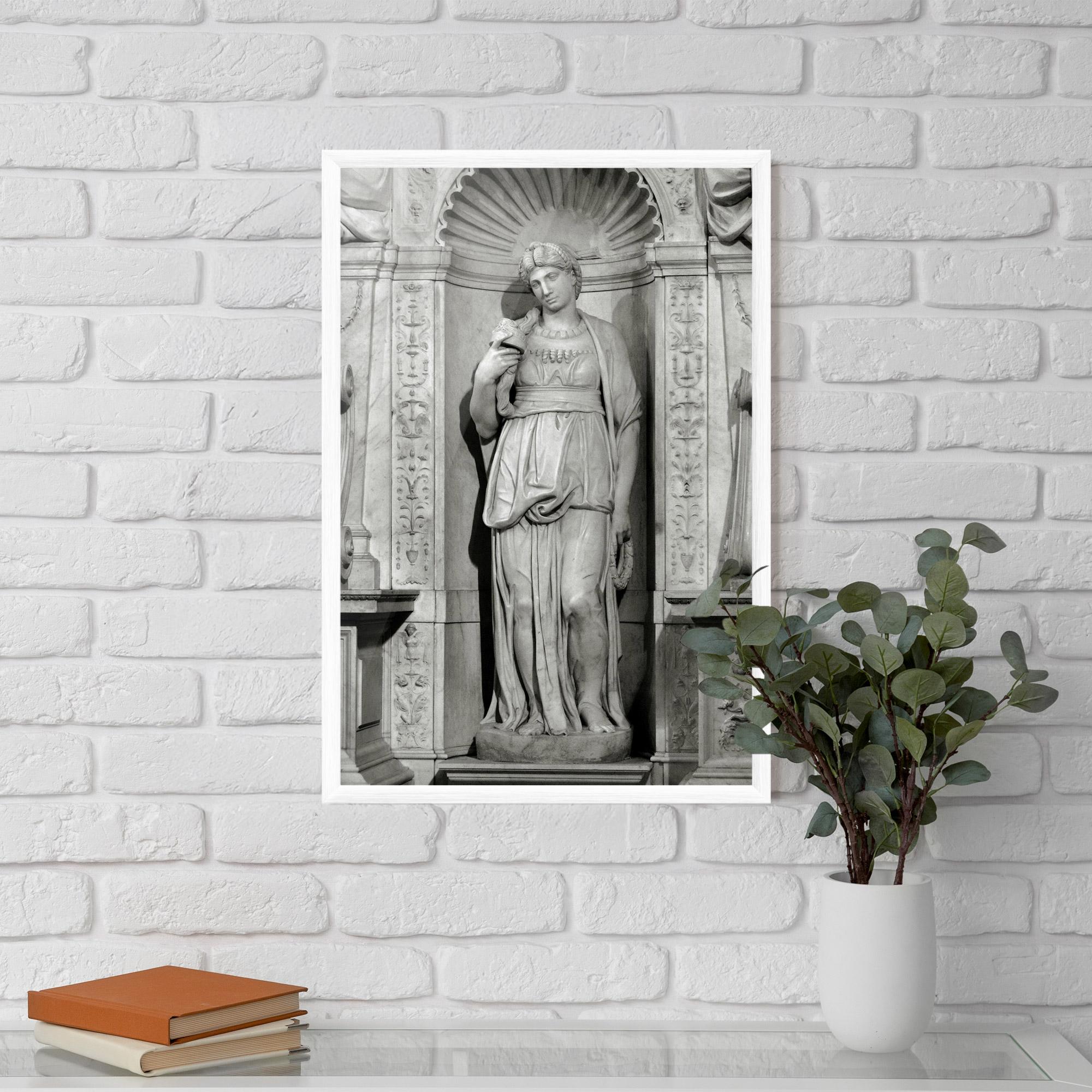 Gerahmte Poster Leah mockup 5