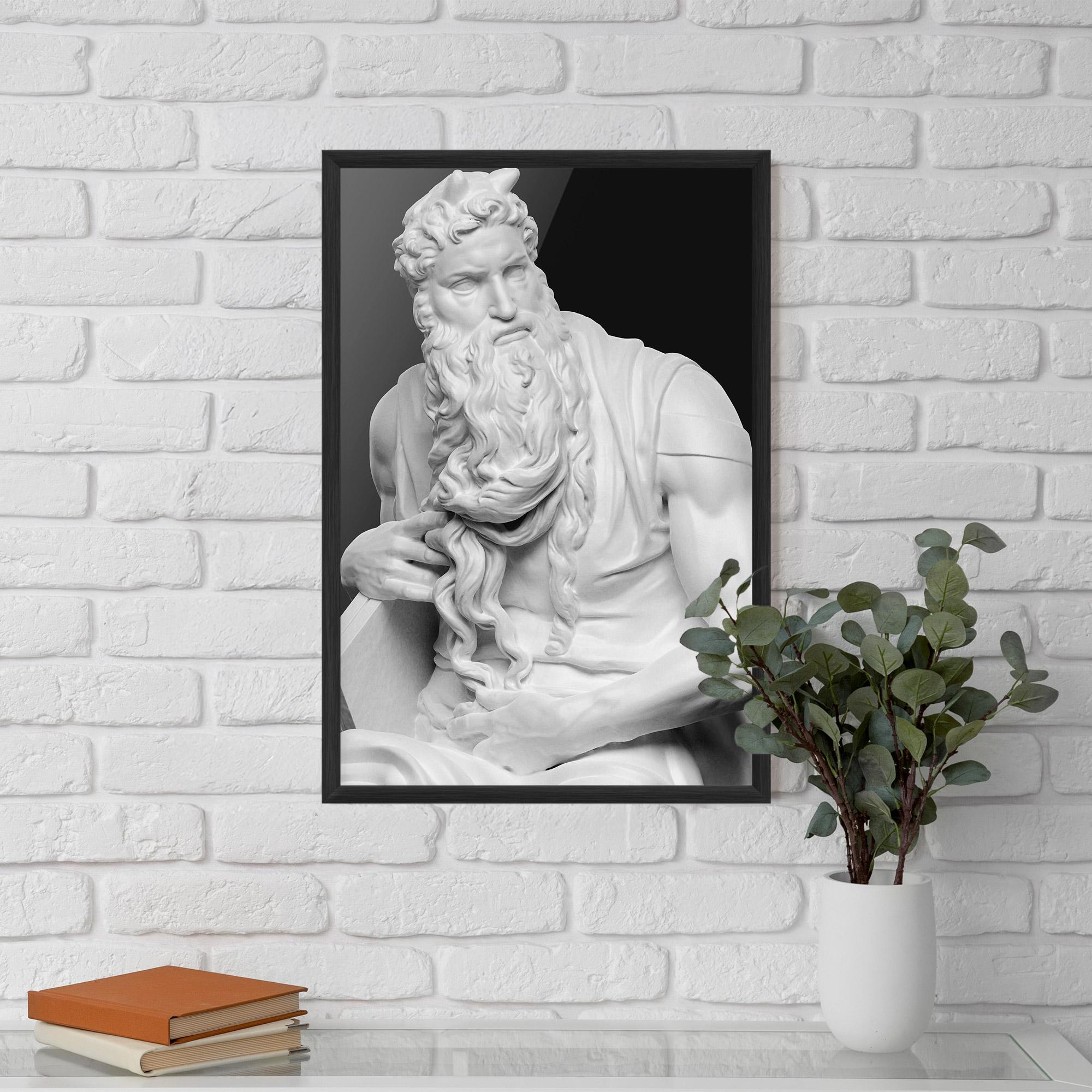 Gerahmte Poster Moses Statue mockup 5