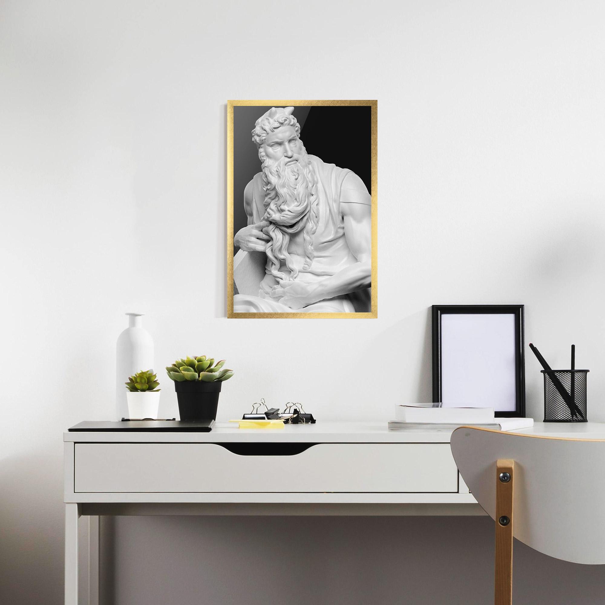 Gerahmte Poster Moses Statue mockup 7