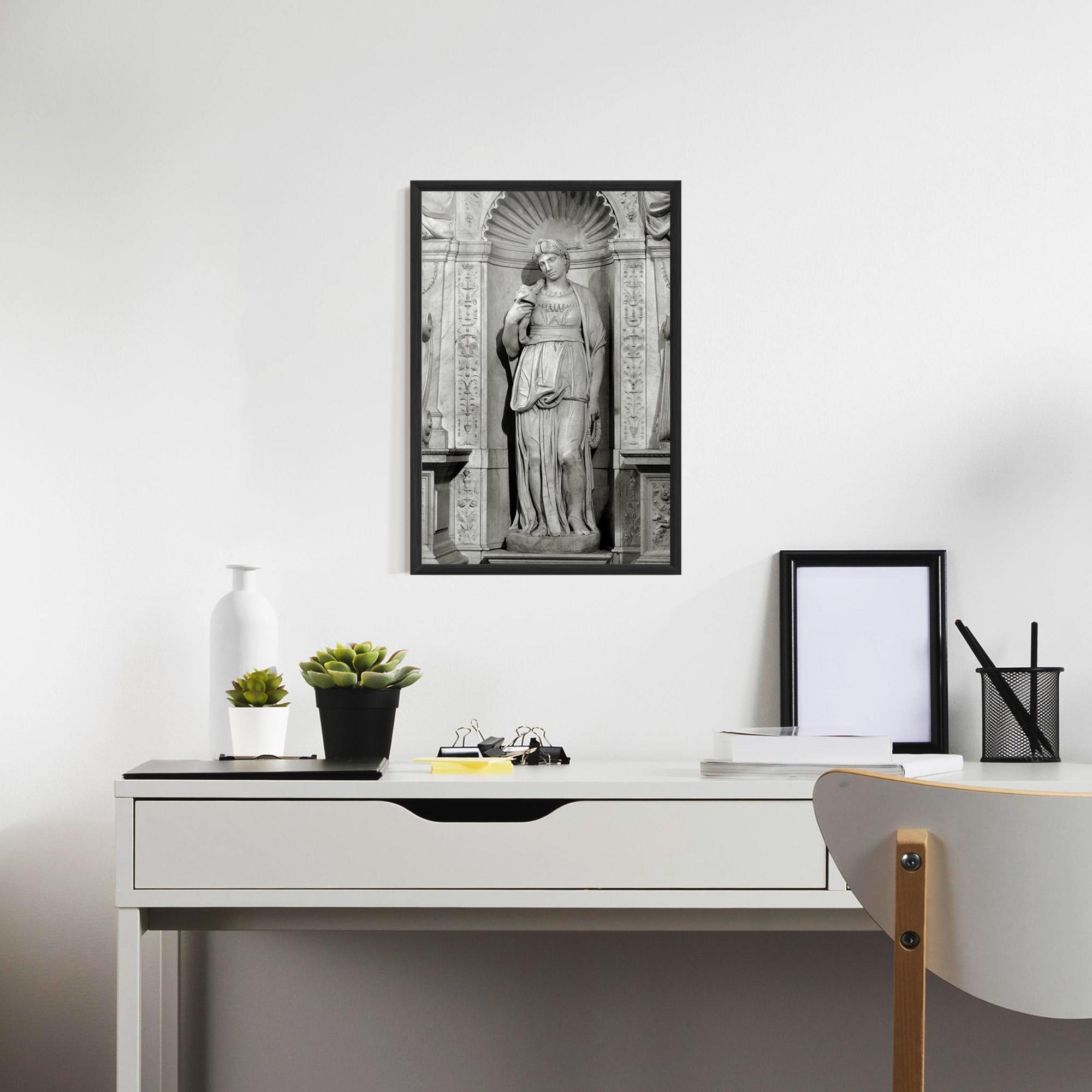 Gerahmte Poster Leah mockup 7