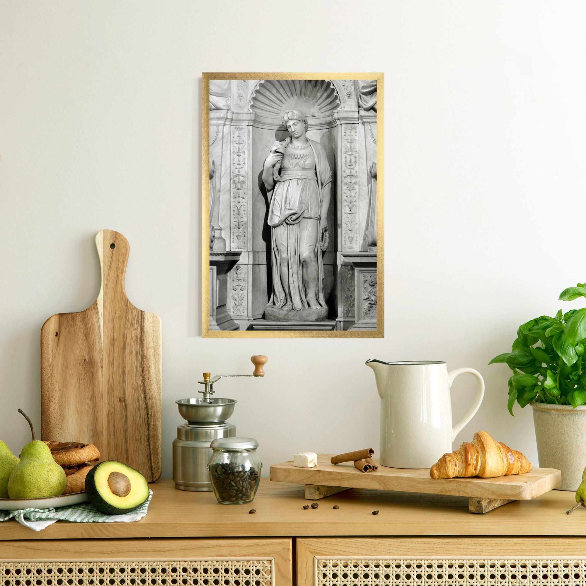 Gerahmte Poster Leah mockup 8