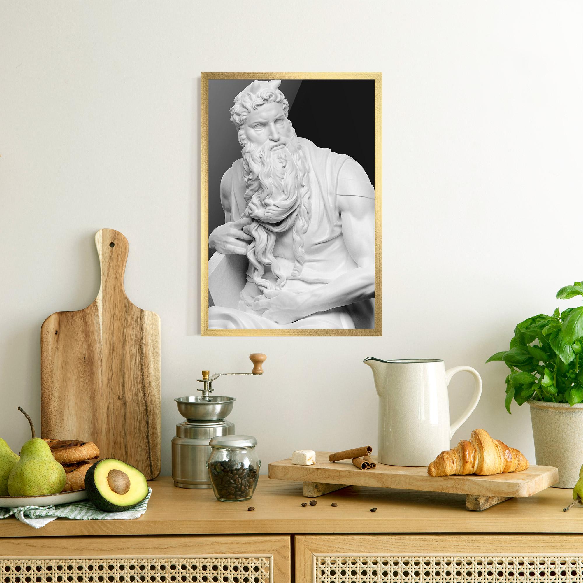 Gerahmte Poster Moses Statue mockup 8
