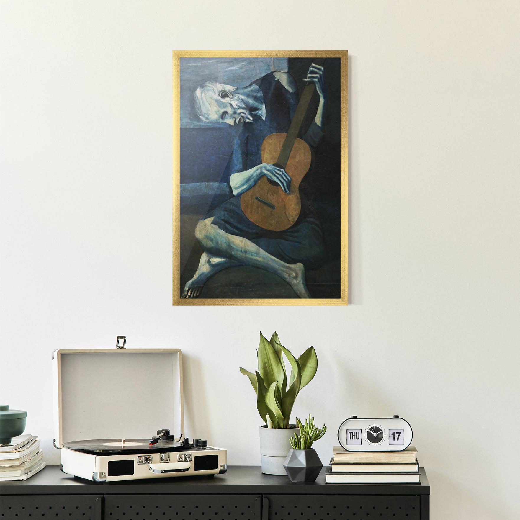 Gerahmte Poster Old Guitarist mockup 2