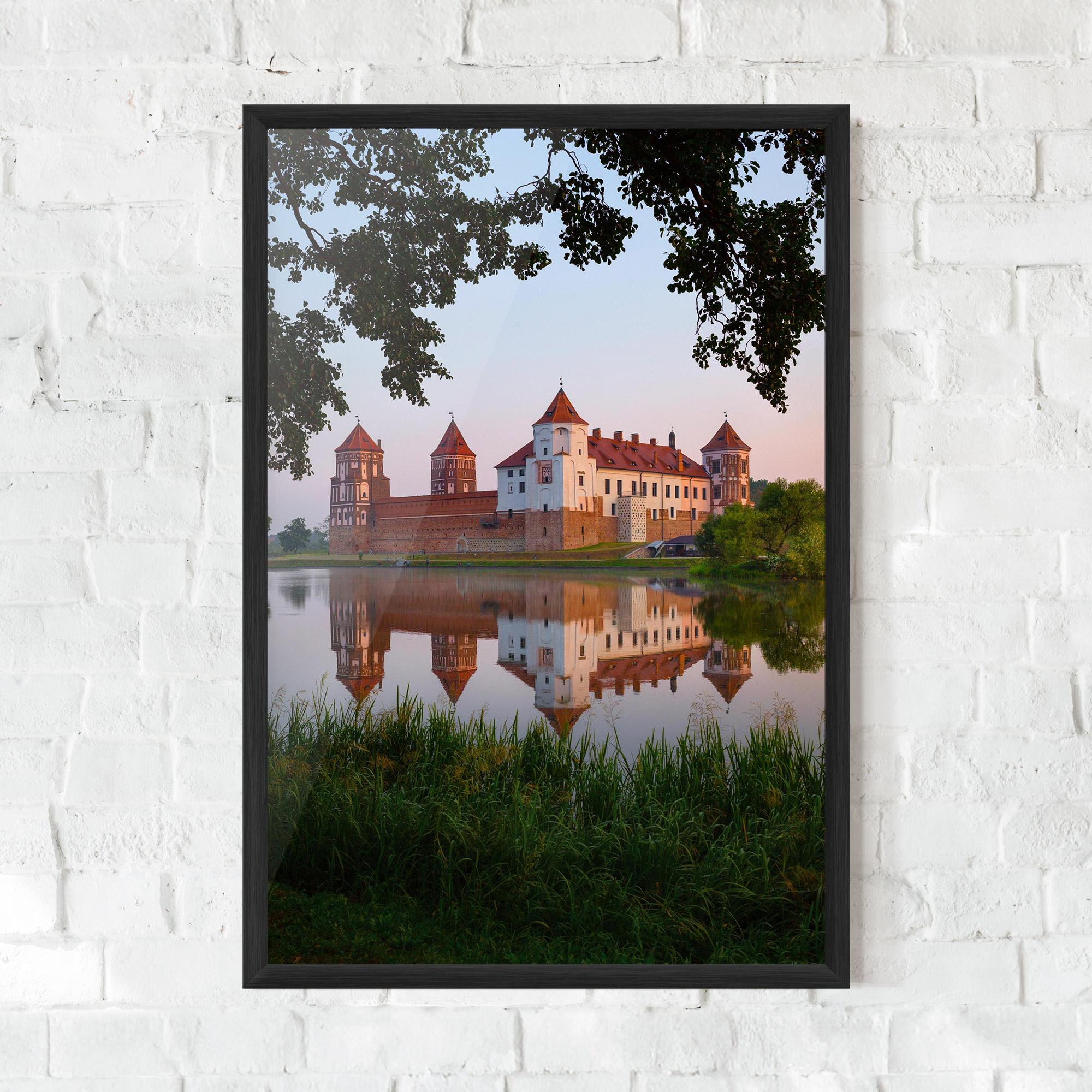 Gerahmte Poster Ancient Castle Morning mockup 0