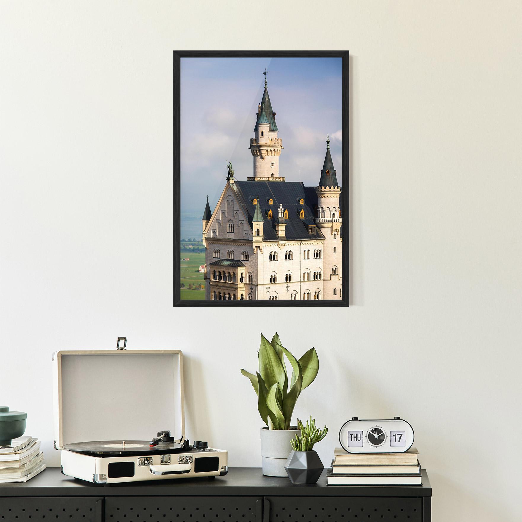 Gerahmte Poster Neuschwanstein Castle View mockup 2