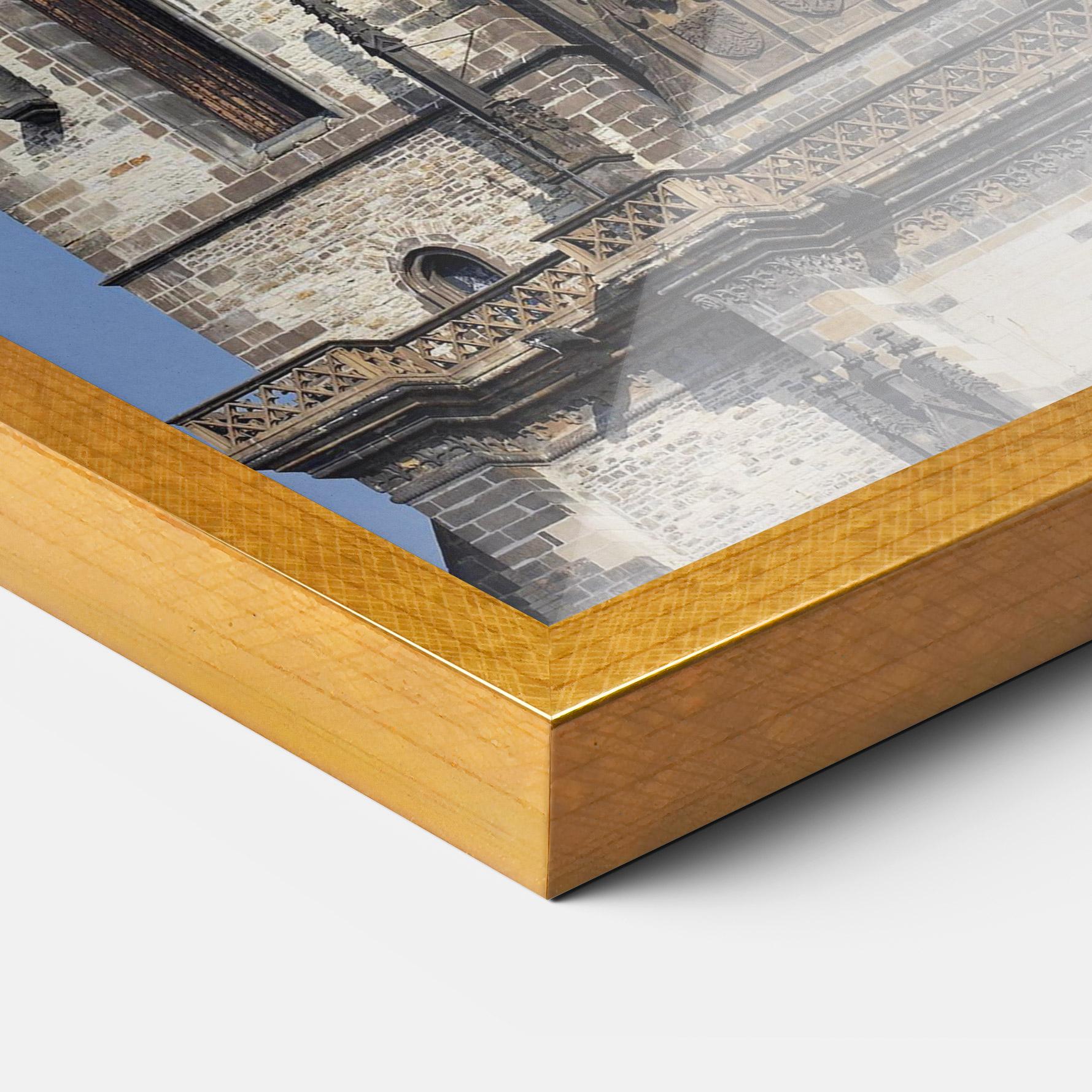 Gerahmte Poster Bohemian Church mockup 3