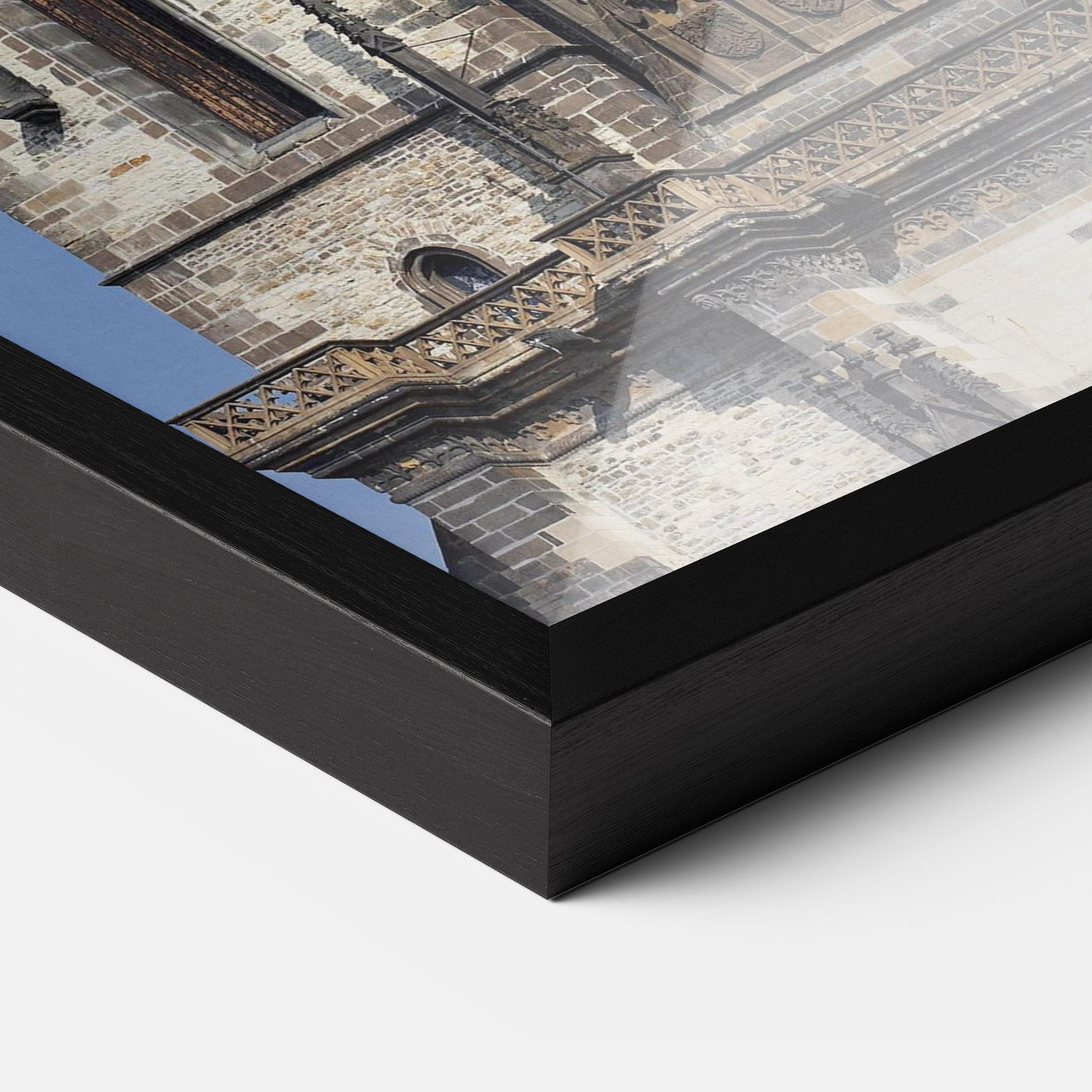 Gerahmte Poster Bohemian Church mockup 3