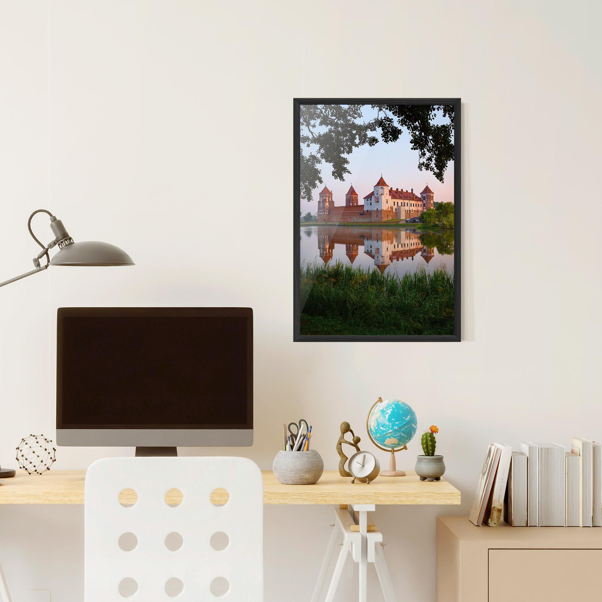 Gerahmte Poster Ancient Castle Morning mockup 6