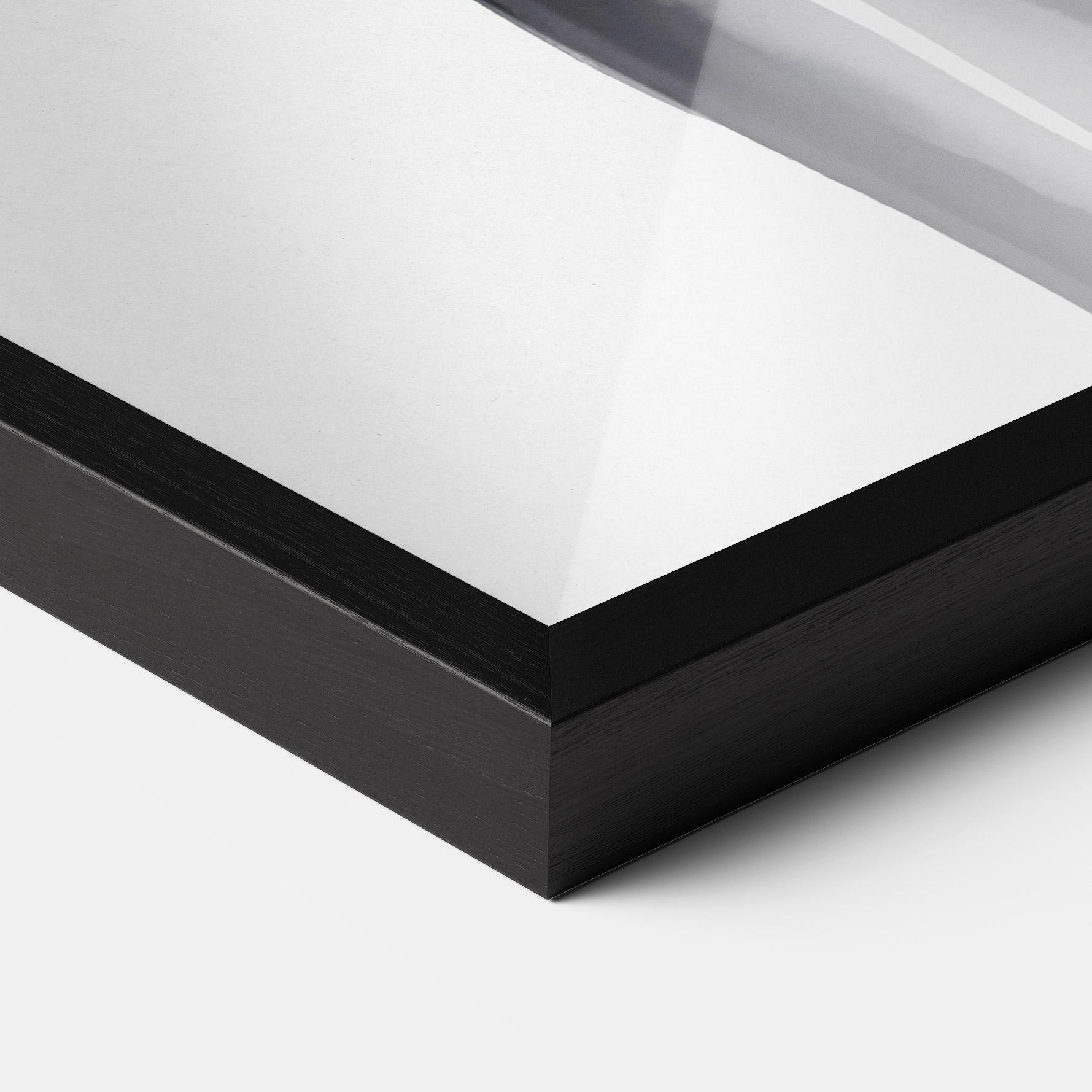 Gerahmte Poster Black Box Glove mockup 3