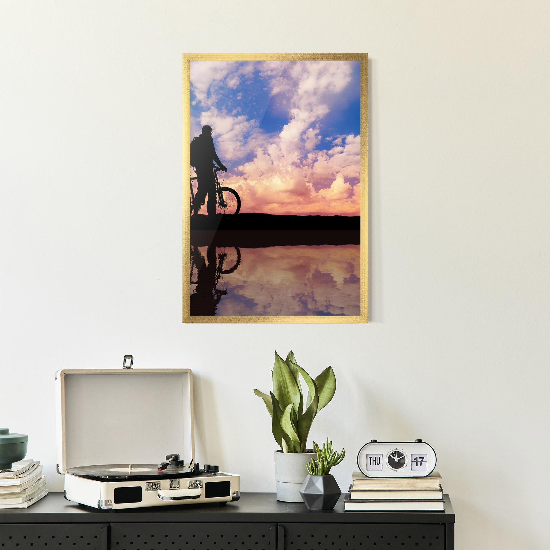 Gerahmte Poster Bike Sunset mockup 2