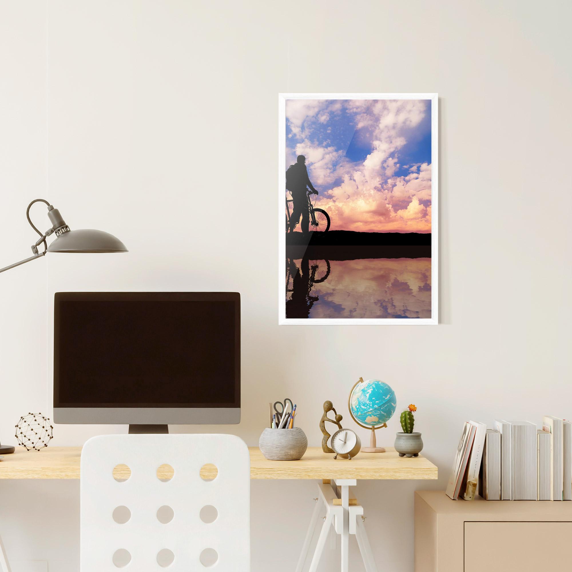 Gerahmte Poster Bike Sunset mockup 6