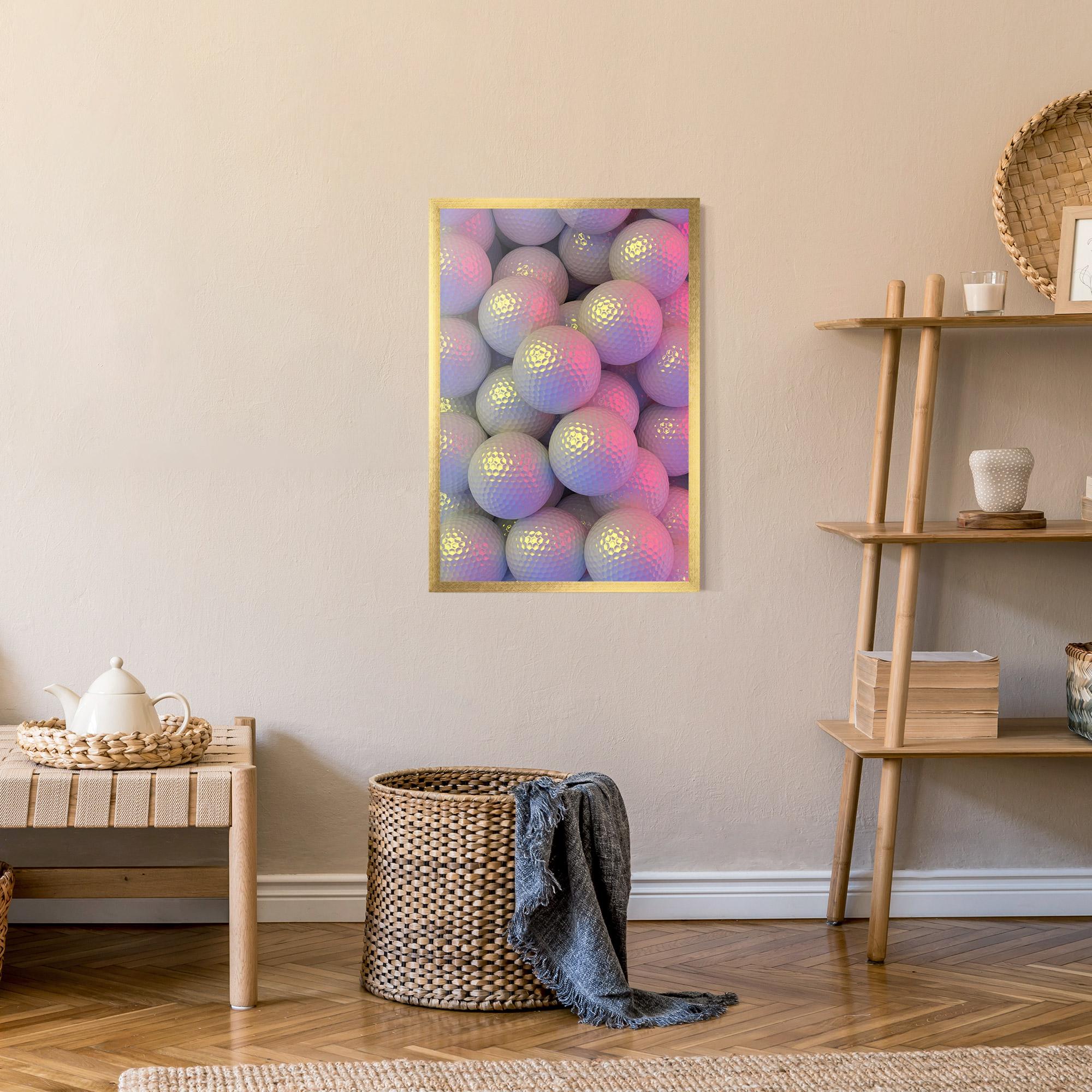 Gerahmte Poster Purple Light Golf Ball mockup 9