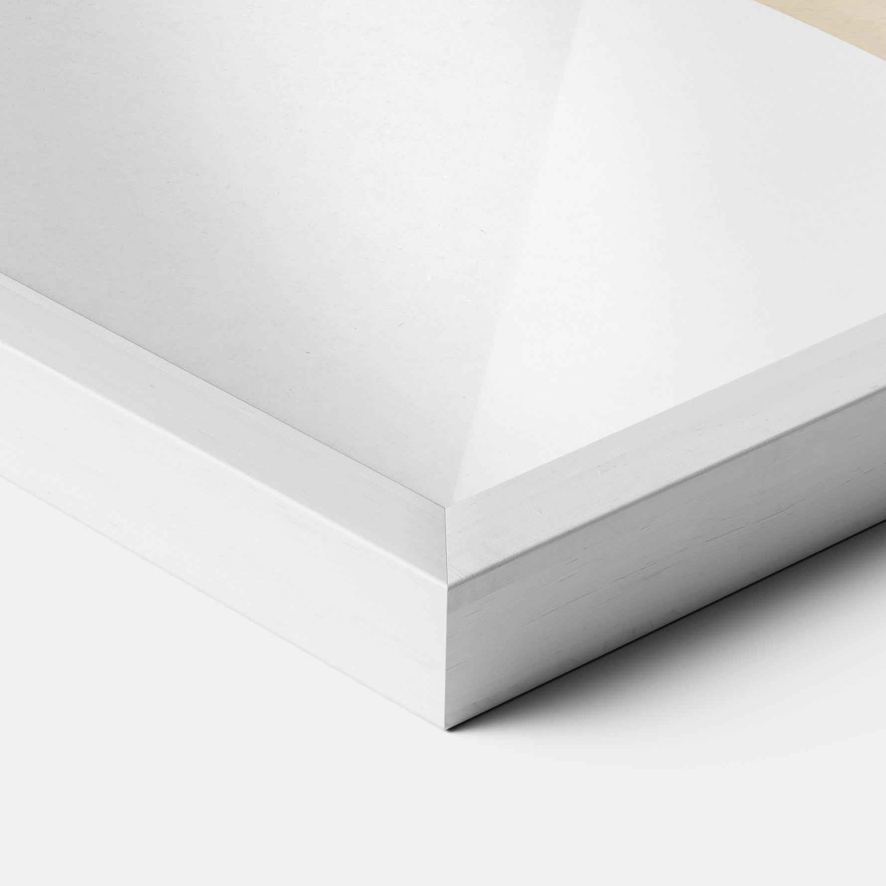 Gerahmte Poster Golden Golf Ball mockup 3