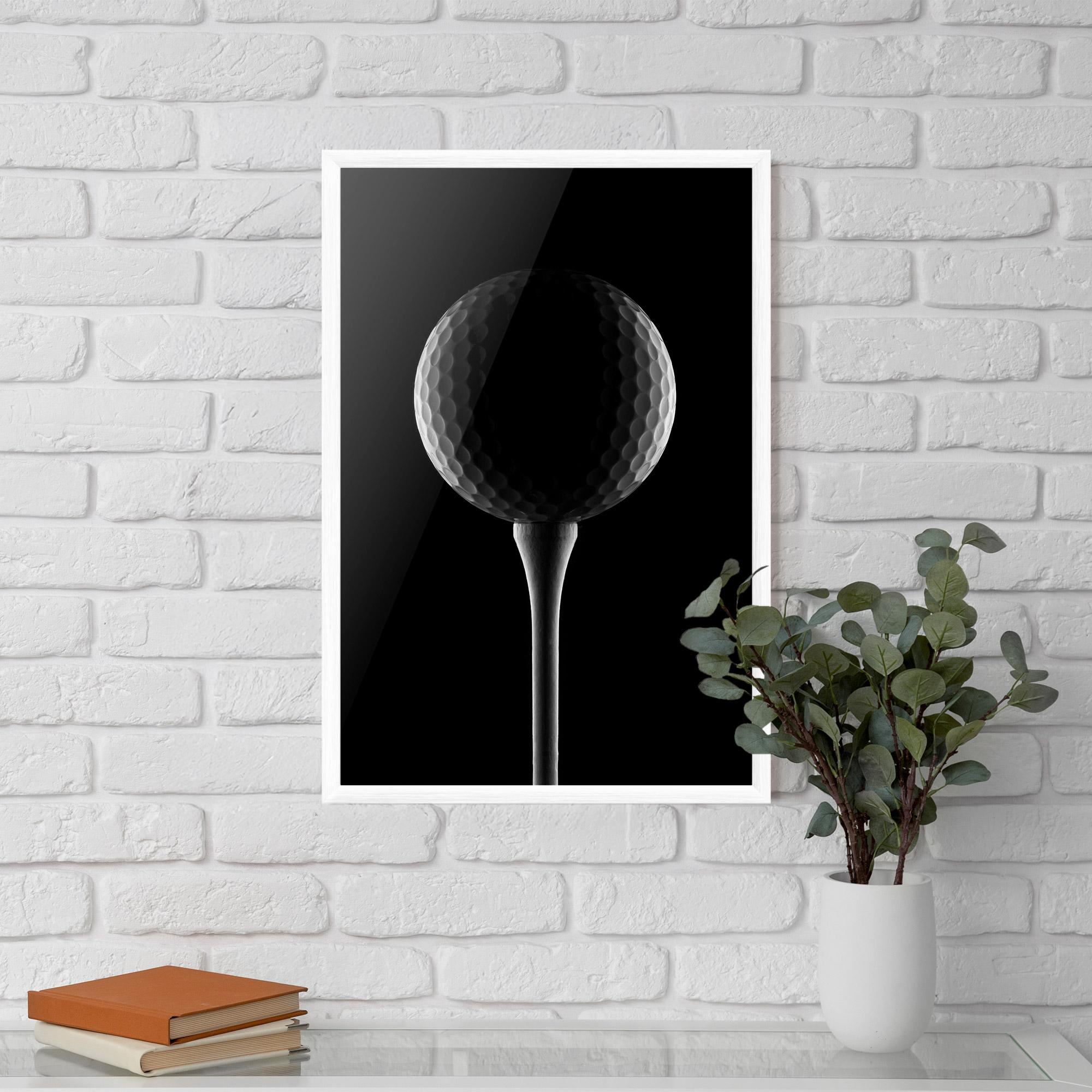 Gerahmte Poster Golf Ball Black mockup 5