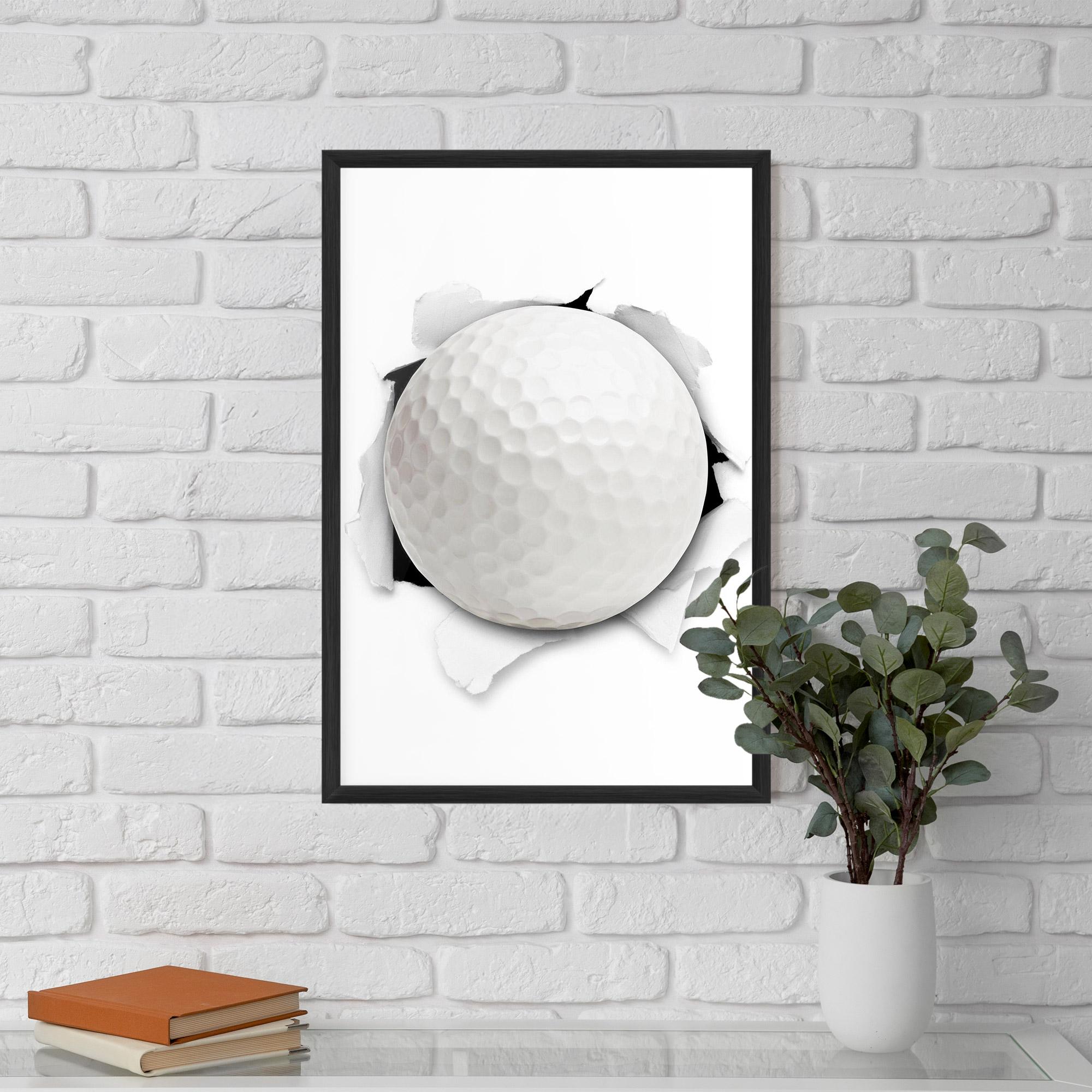 Gerahmte Poster Golf Ball Bursting Hole mockup 5