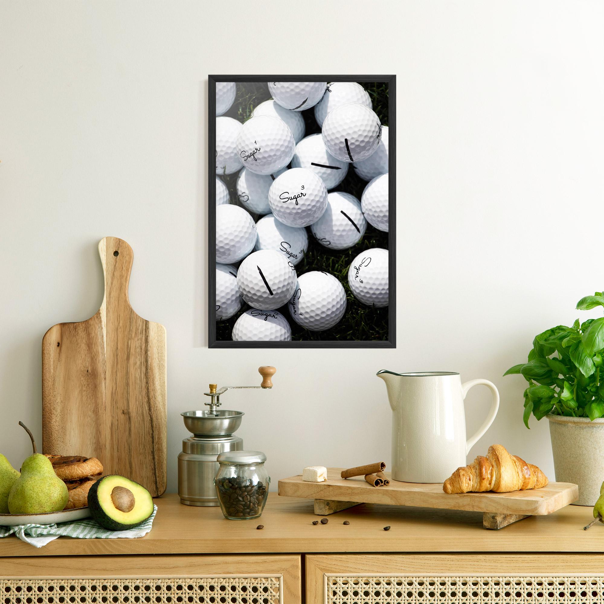 Gerahmte Poster White Sugar Golf Balls mockup 8
