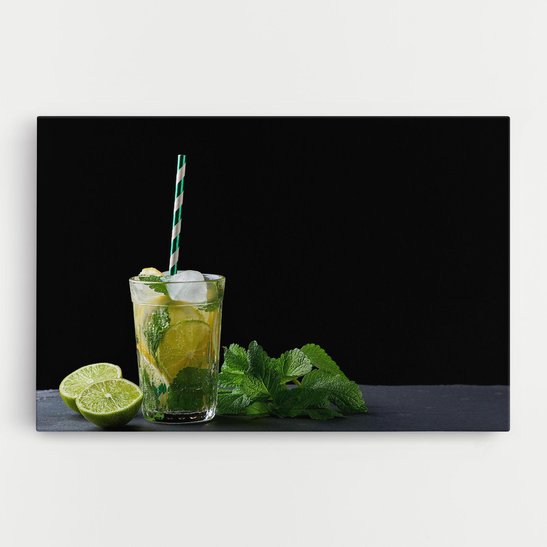 Leinwandbild Refreshing Drink mockup 0