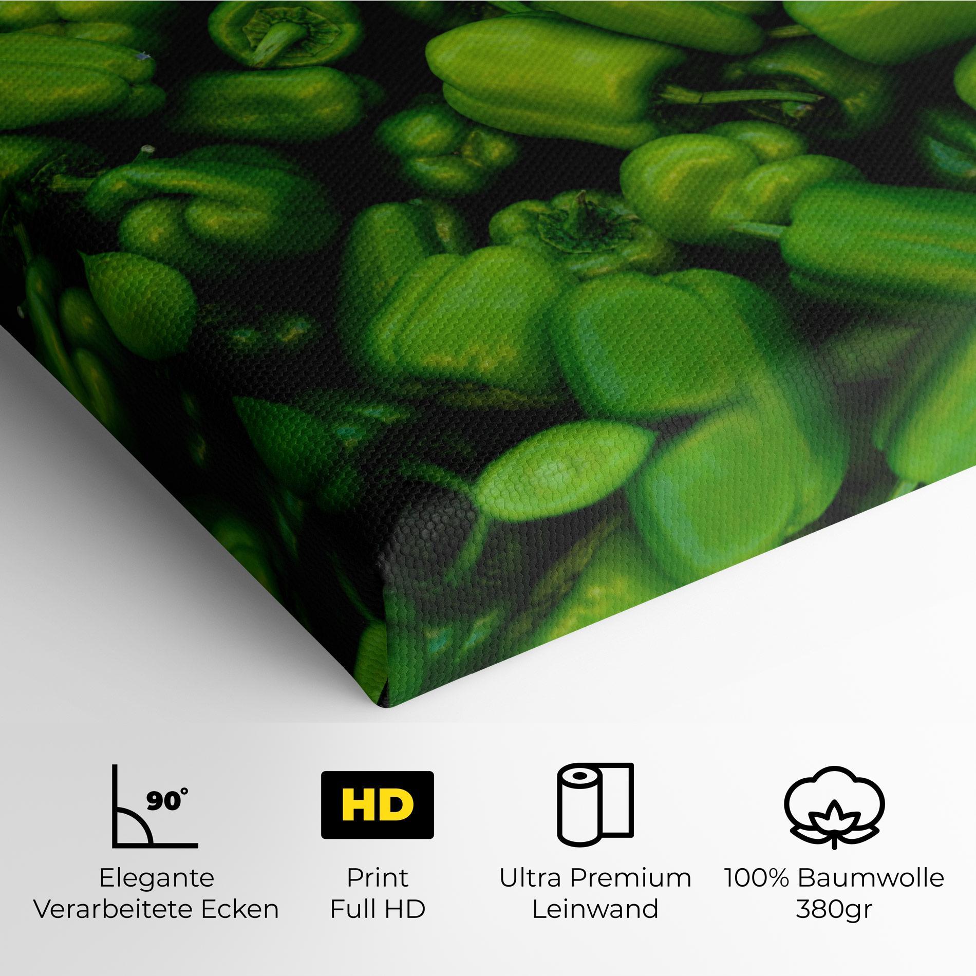 Leinwandbild Green Bellpepper mockup 4