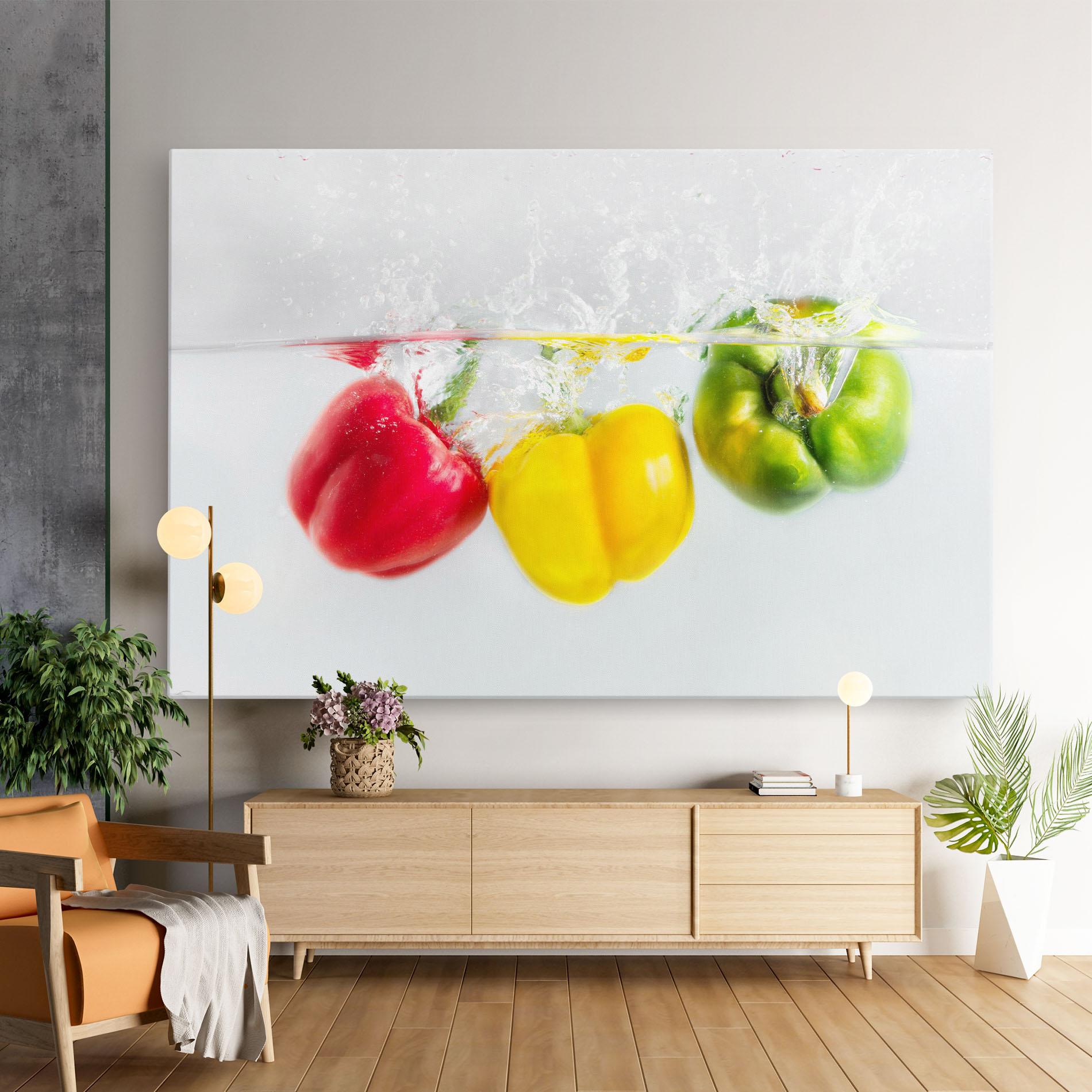 Leinwandbild Bellpepper In Water mockup 9
