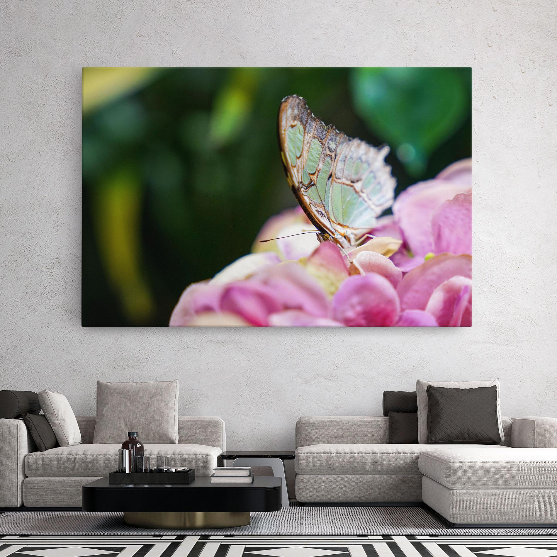 Leinwandbild Nazrin Babashova DiUUmQMFWys Unsplash mockup 2