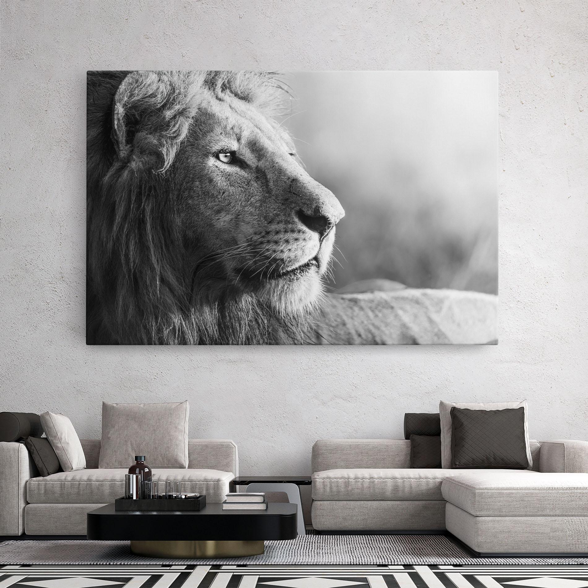 Leinwandbild Grey Lion Head mockup 2