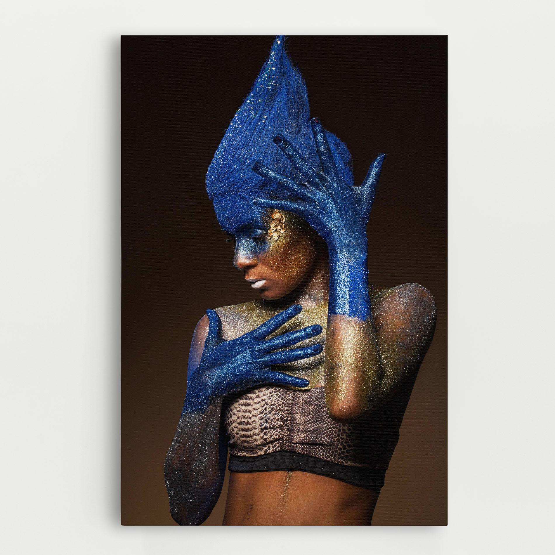 Leinwandbild Blue Hands Makeup mockup 0