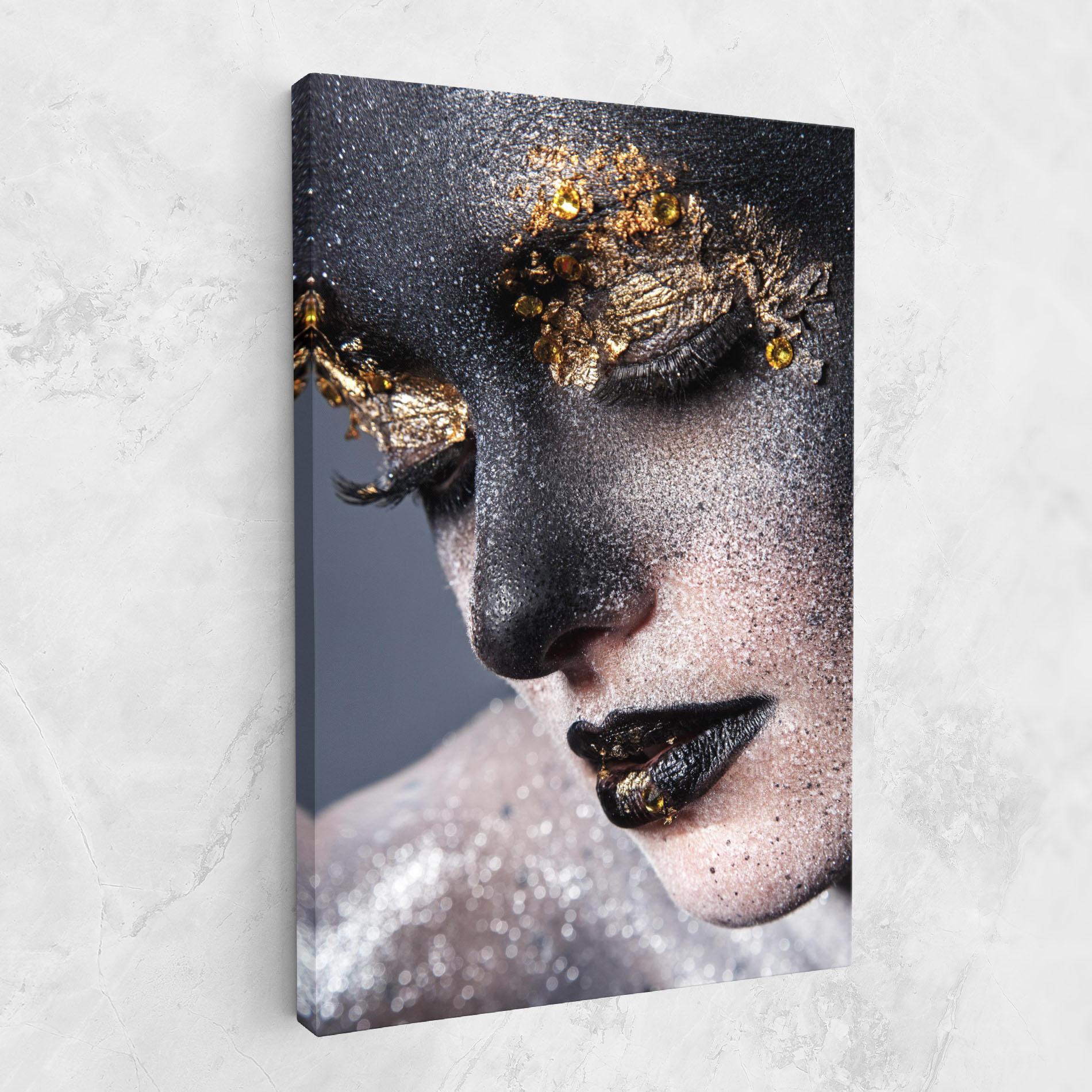 Leinwandbild Beautiful Gold Artistic Makeup mockup 1