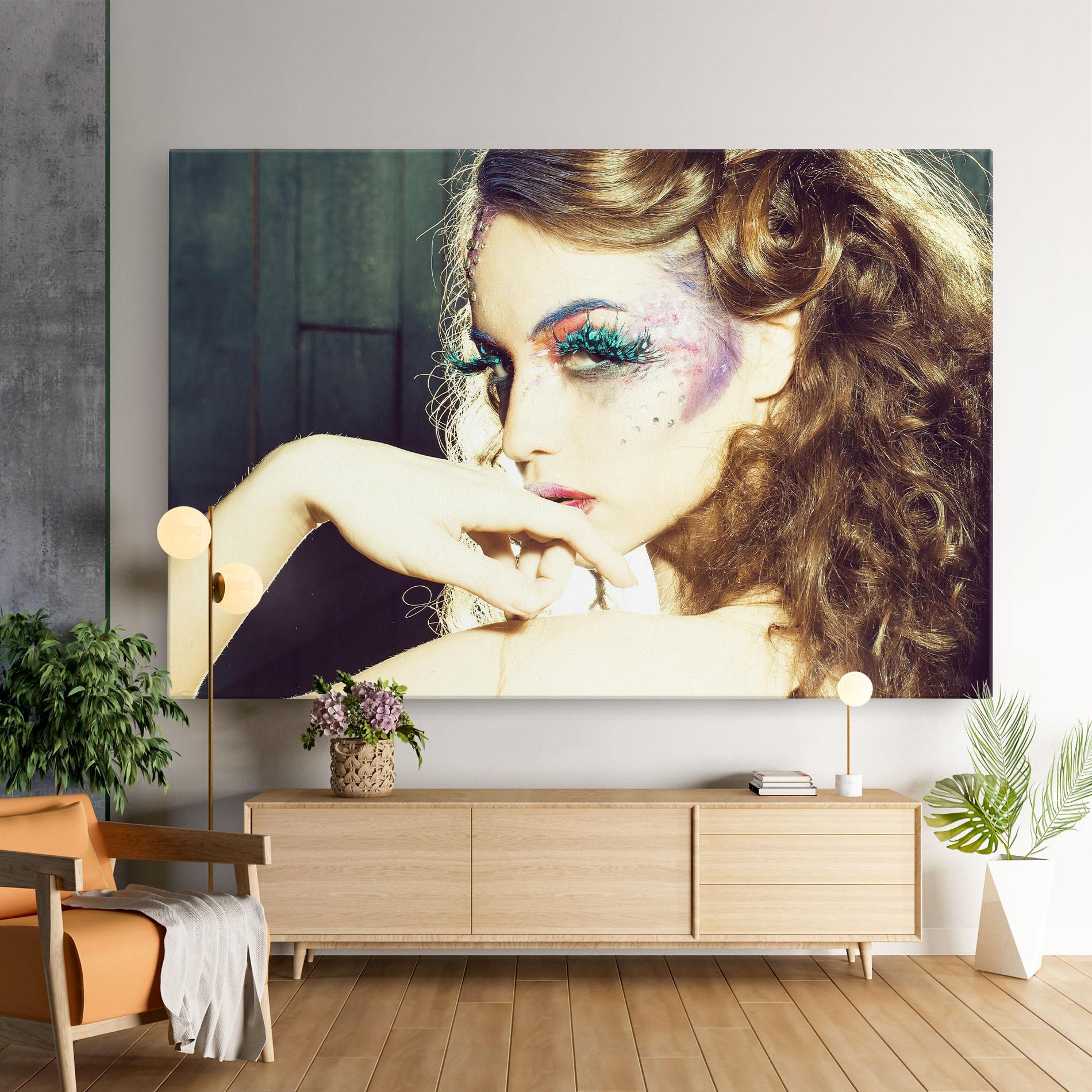 Leinwandbild False Feather Eyelashes mockup 9