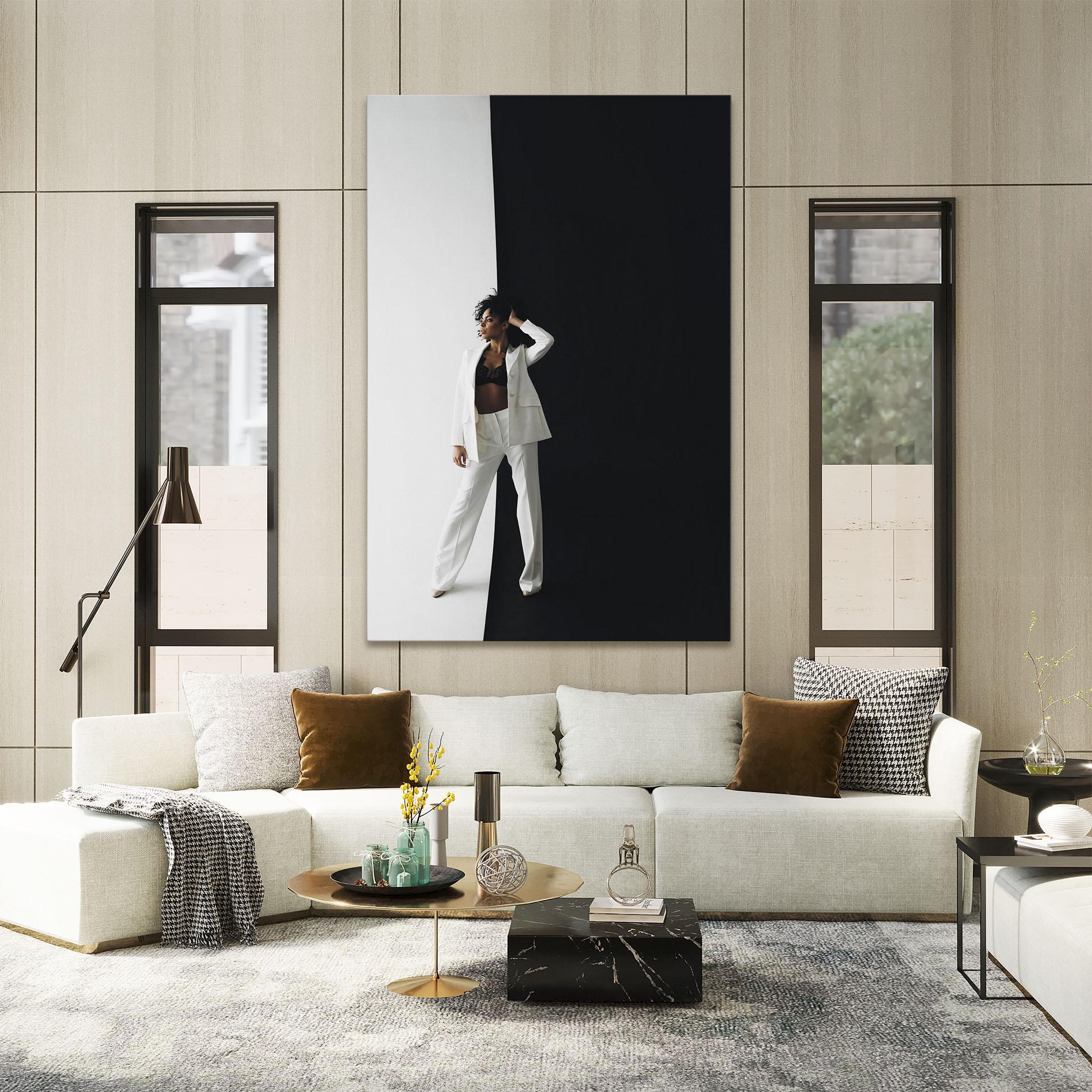 Leinwandbild African Girl White Outfit mockup 2