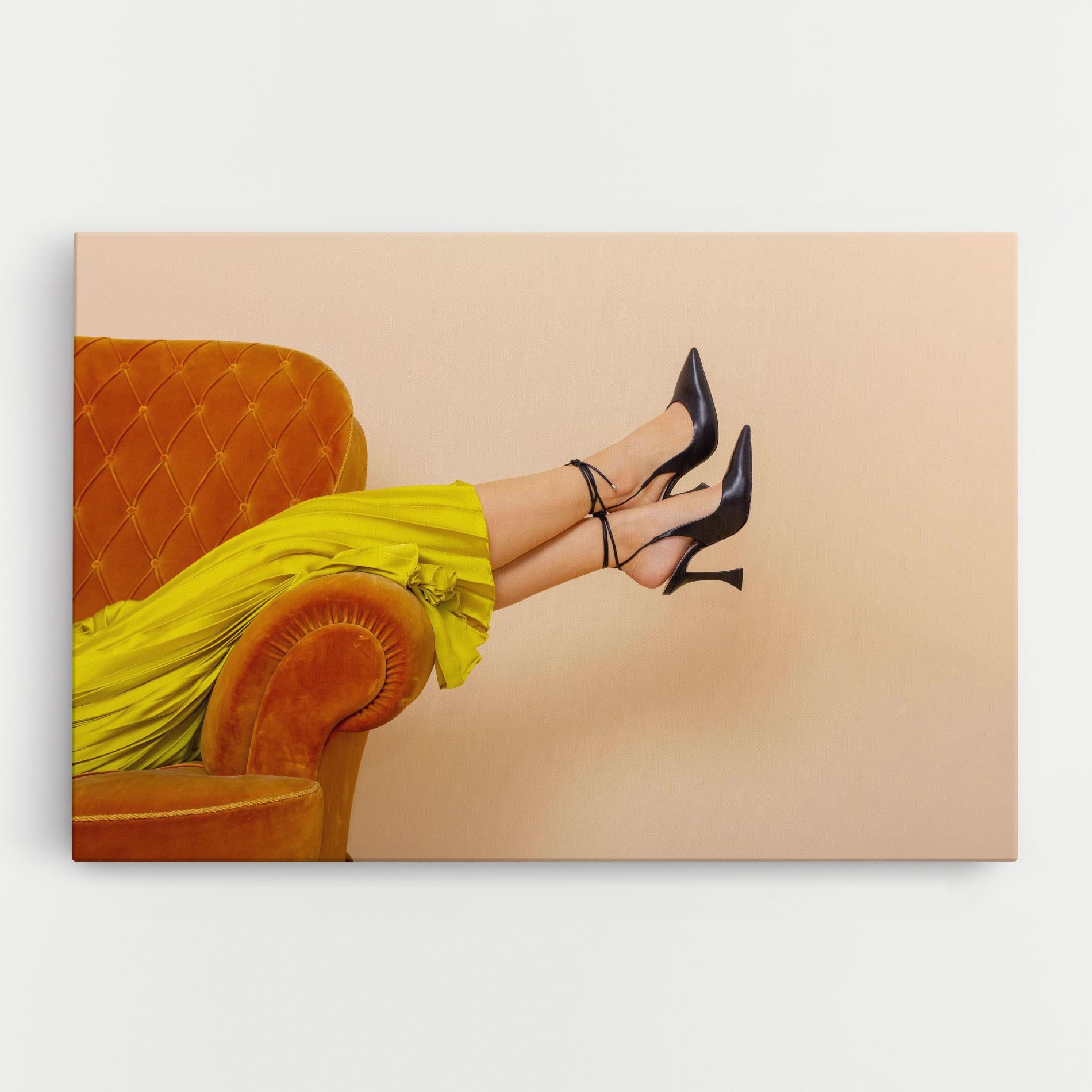 Leinwandbild Black Heals On Cream mockup 0