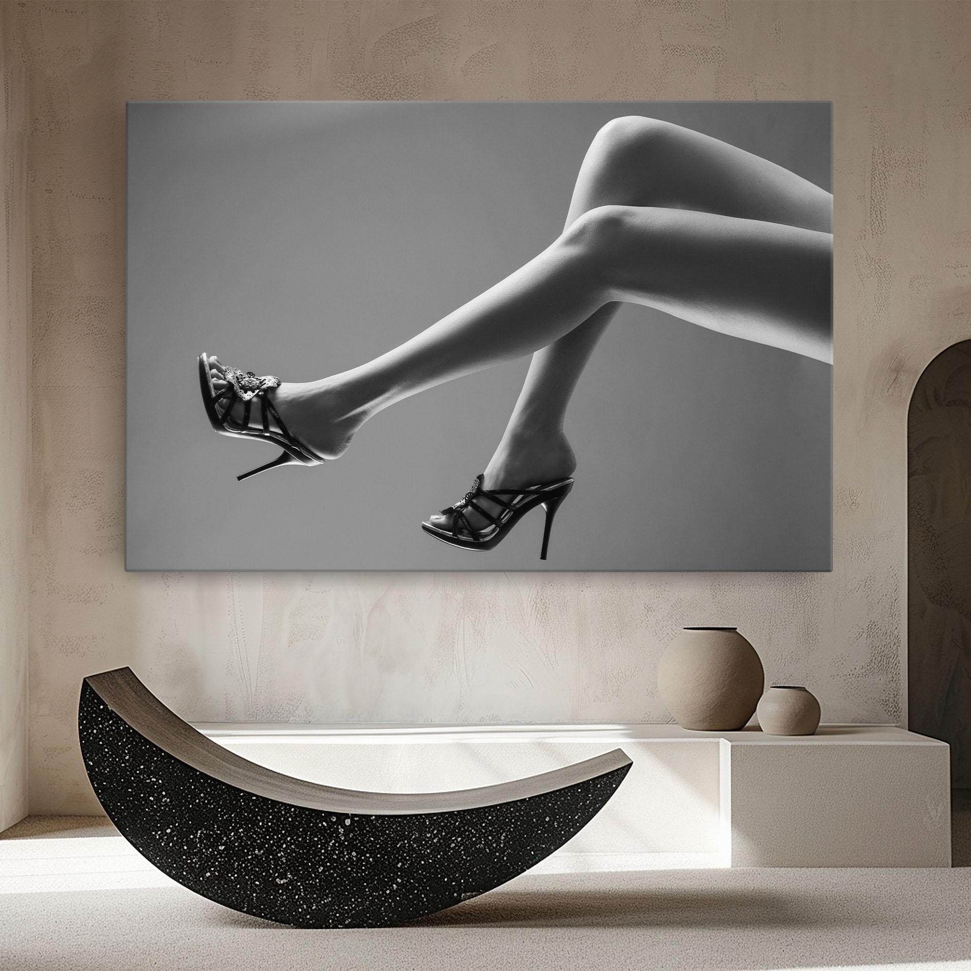 Leinwandbild Black Shoes On Grey mockup 8