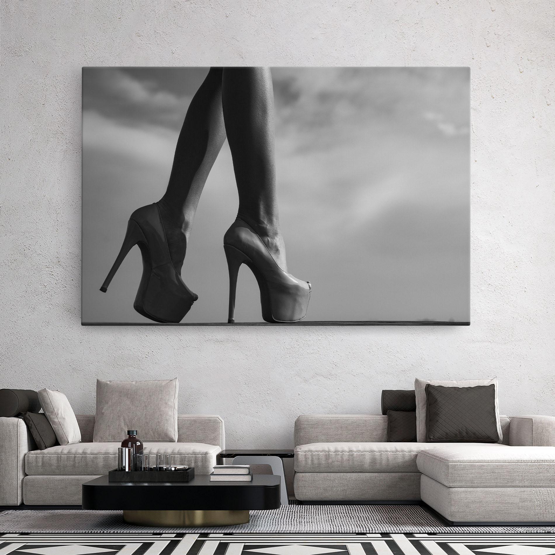 Leinwandbild Heels Sky Background mockup 2