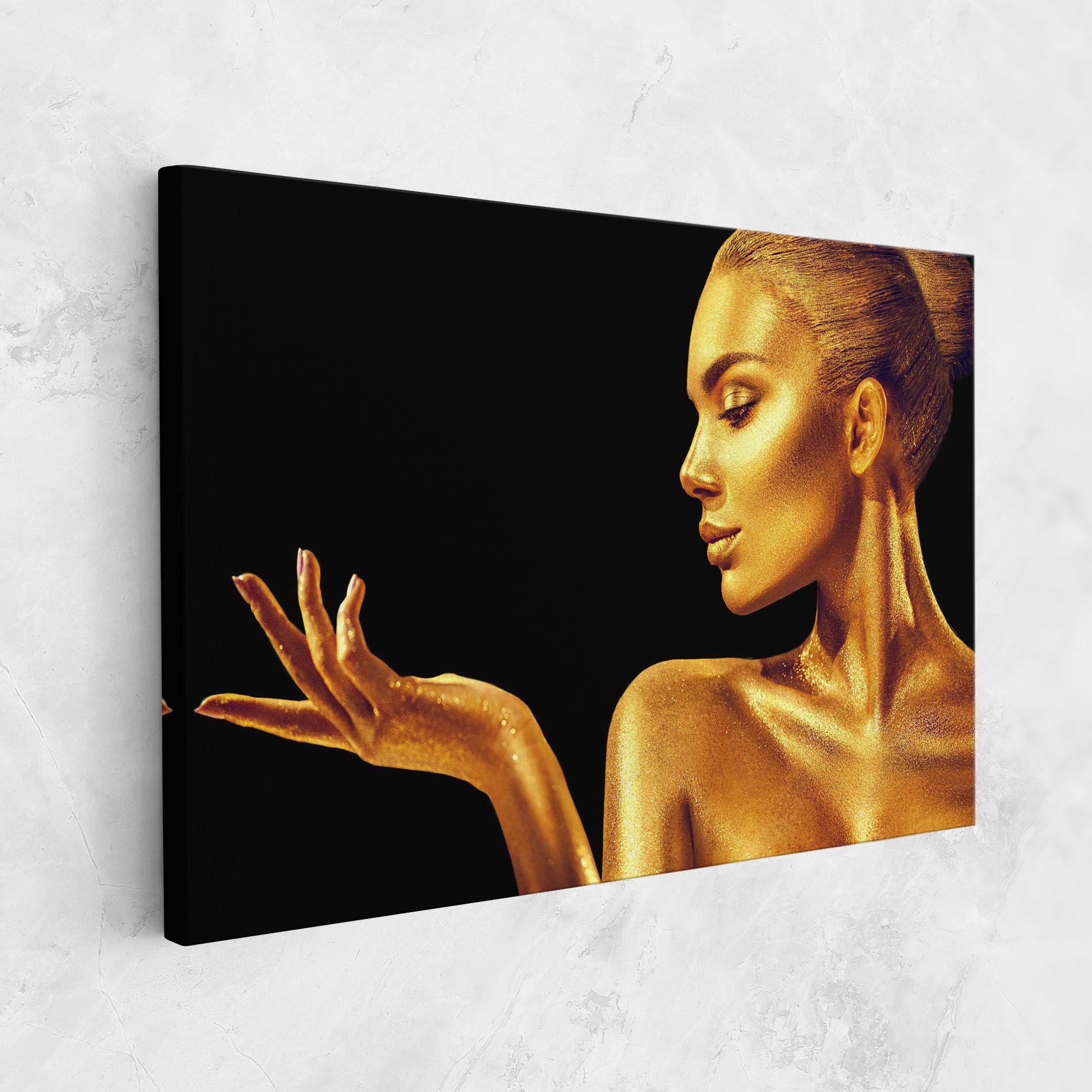 Golden Glamour mockup 1