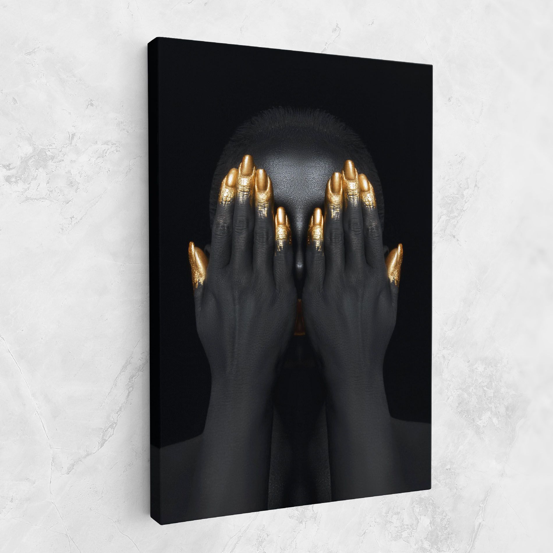 Gold Fingertips Chain mockup 1