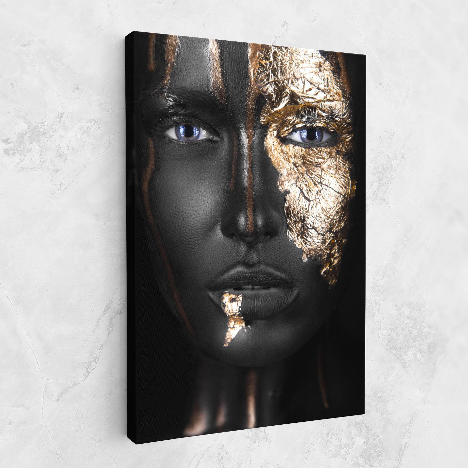 Leinwandbild Golden Face mockup 1